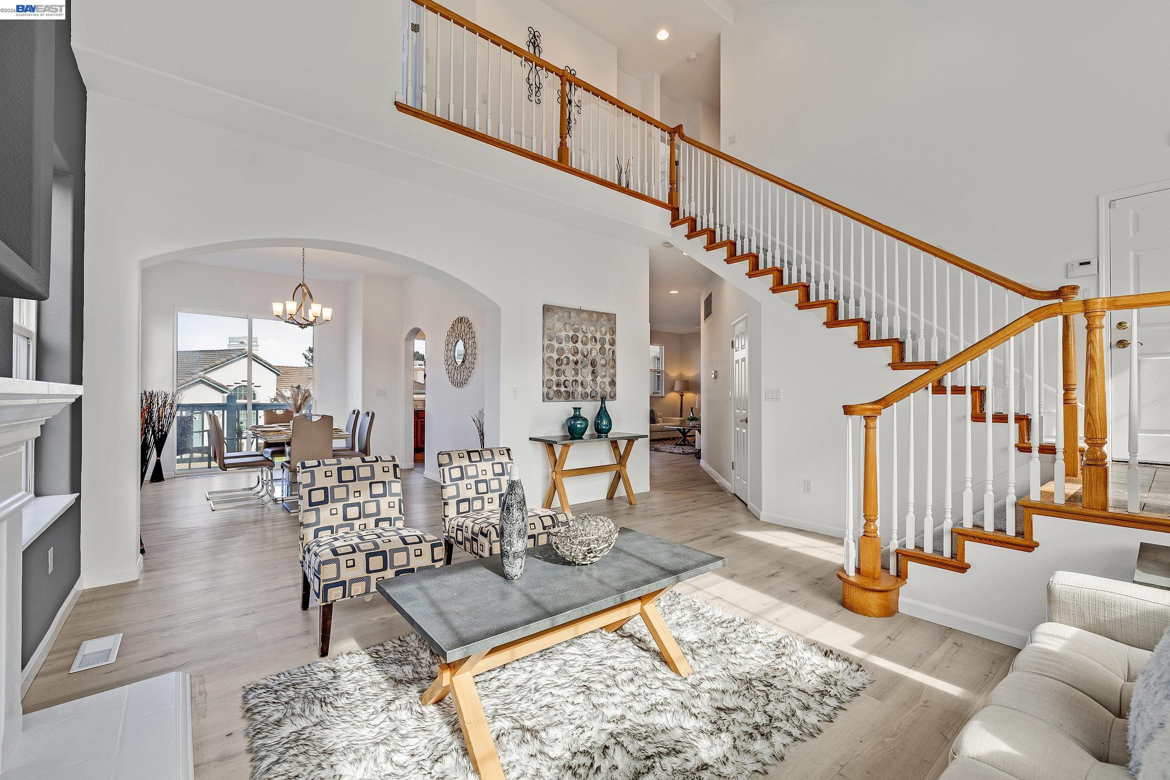 Detail Gallery Image 8 of 55 For 22 Buena Vista Rd, South San Francisco,  CA 94080 - 4 Beds | 3 Baths