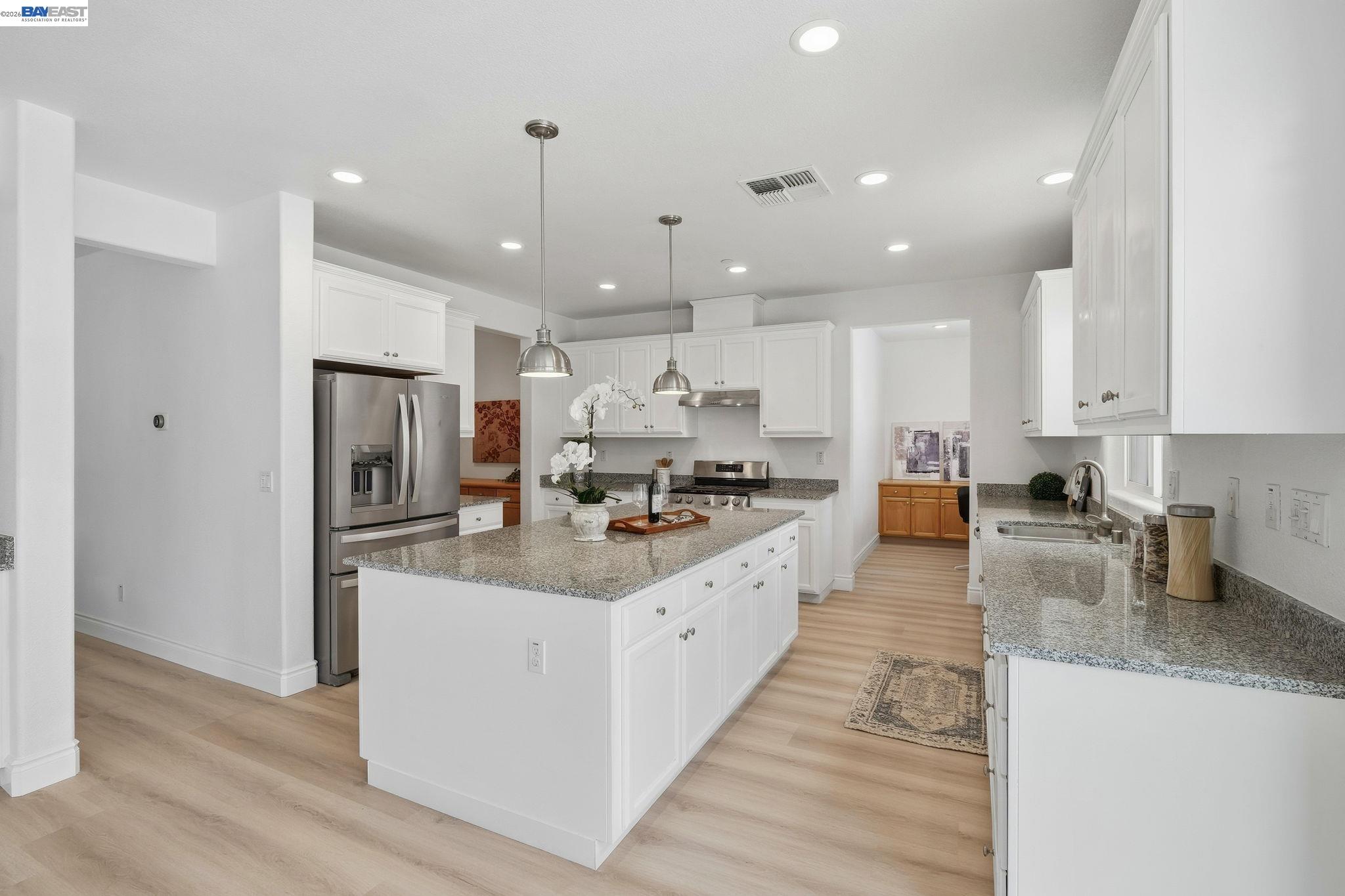 Detail Gallery Image 11 of 53 For 574 Mandevilla Dr, Brentwood,  CA 94513 - 5 Beds | 4 Baths