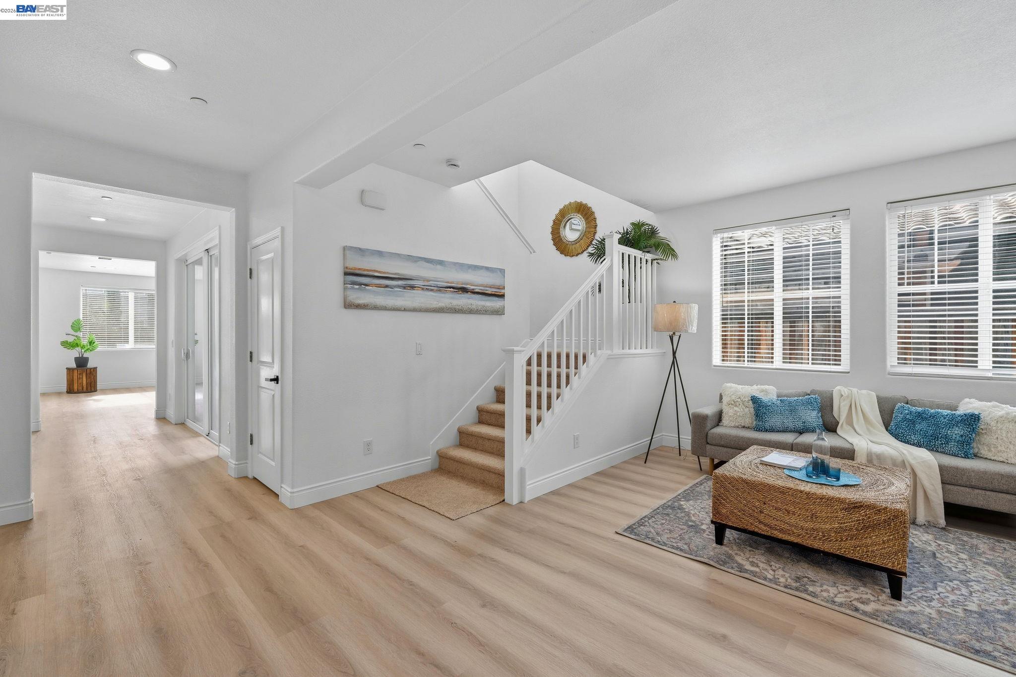 Detail Gallery Image 5 of 53 For 574 Mandevilla Dr, Brentwood,  CA 94513 - 5 Beds | 4 Baths