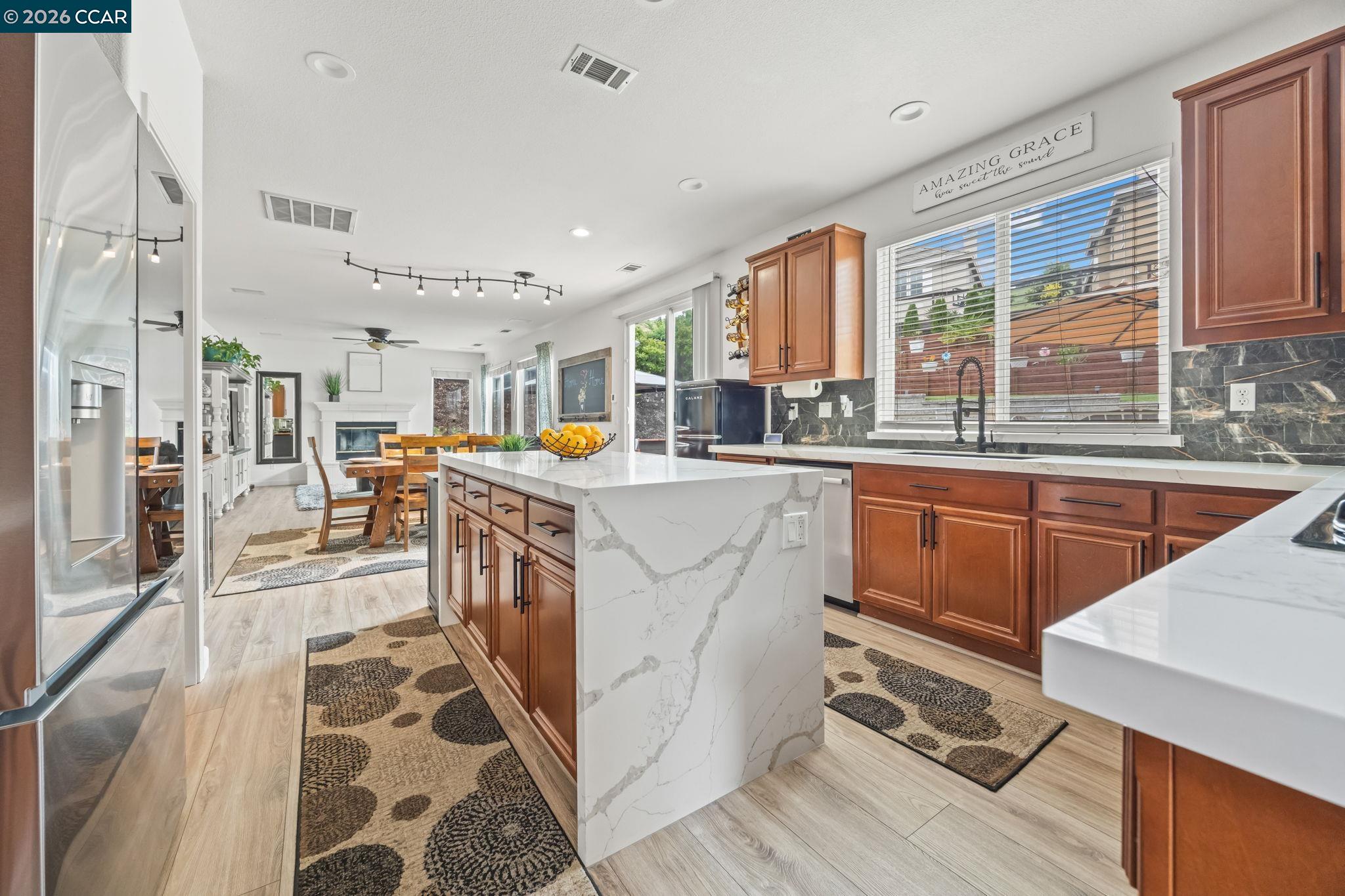 911 Autumn Oak Cir, Concord, CA, 94521