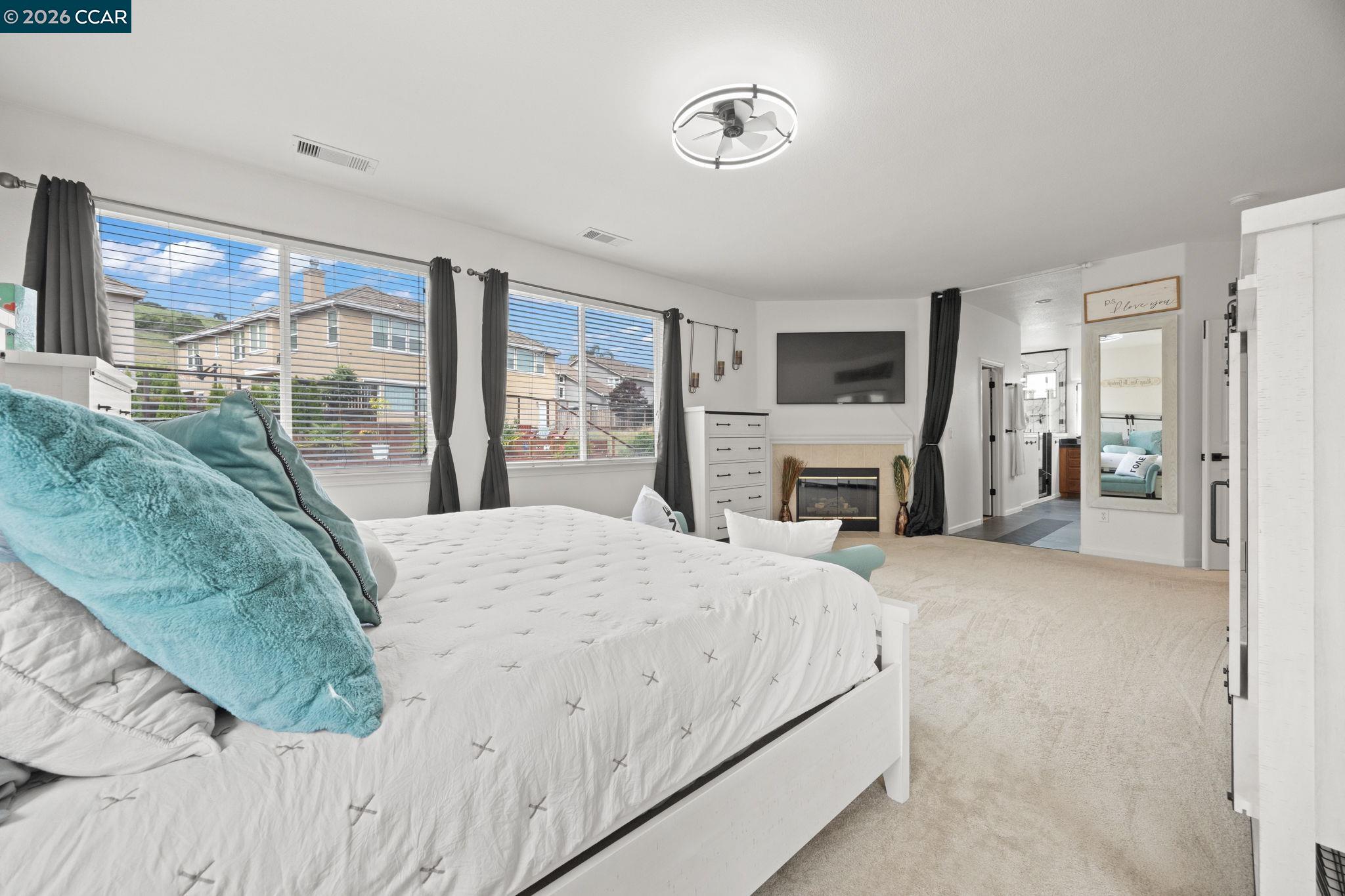 Detail Gallery Image 36 of 60 For 911 Autumn Oak Cir, Concord,  CA 94521 - 4 Beds | 3/1 Baths