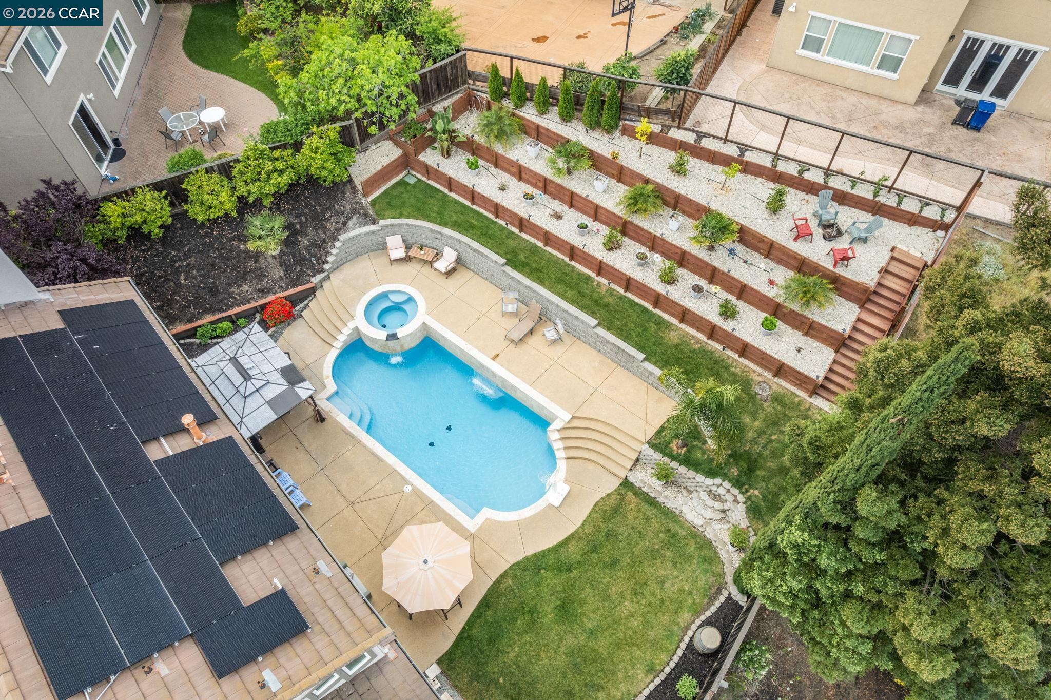 Detail Gallery Image 59 of 60 For 911 Autumn Oak Cir, Concord,  CA 94521 - 4 Beds | 3/1 Baths