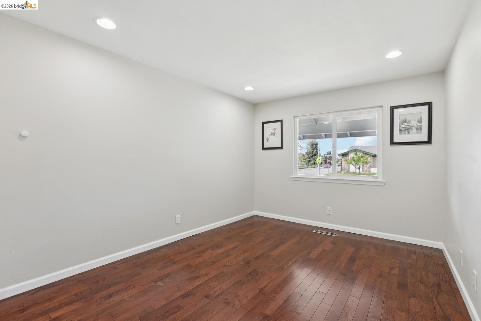 Detail Gallery Image 11 of 27 For 3264 Mackenzie Pl, Fremont,  CA 94536 - 4 Beds | 2 Baths