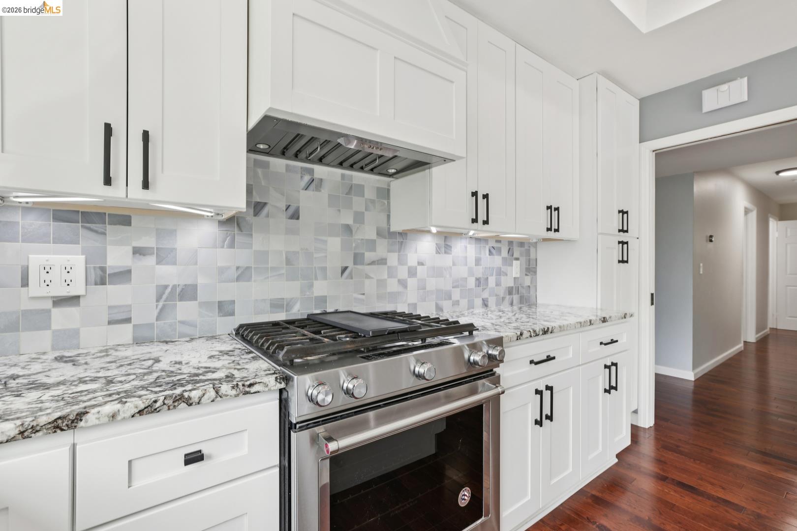 Detail Gallery Image 9 of 27 For 3264 Mackenzie Pl, Fremont,  CA 94536 - 4 Beds | 2 Baths