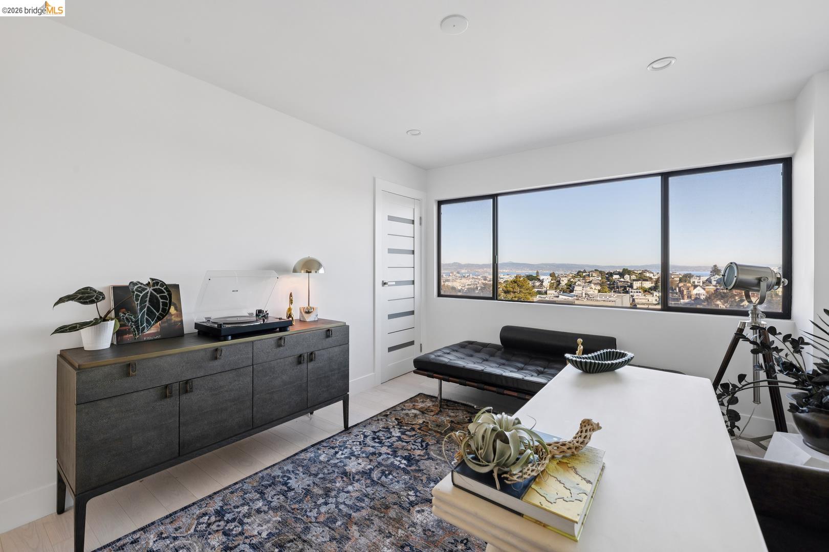 Detail Gallery Image 26 of 27 For 130 Grand View Ave, San Francisco,  CA 94114 - – Beds | – Baths