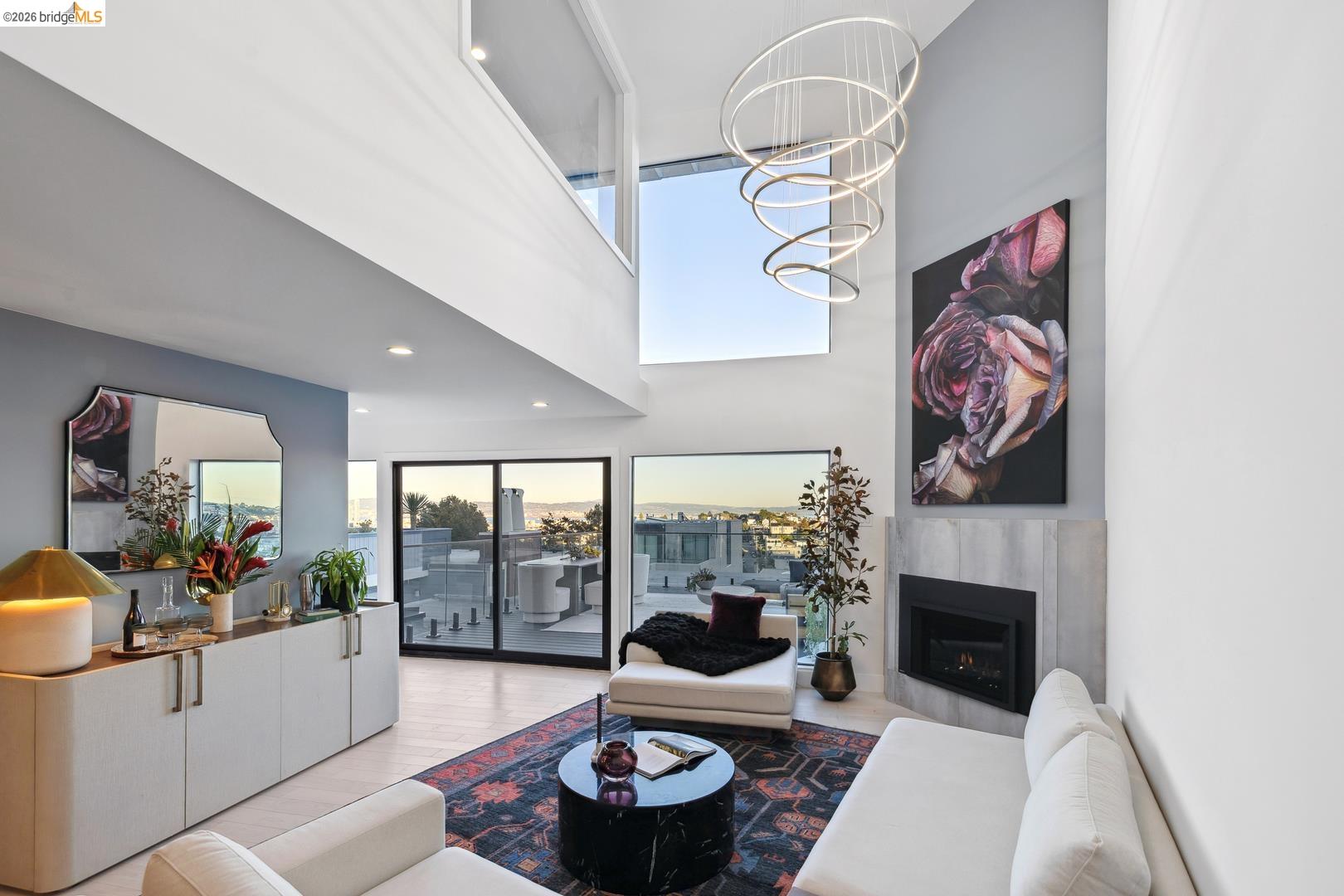 Detail Gallery Image 6 of 27 For 130 Grand View Ave, San Francisco,  CA 94114 - – Beds | – Baths