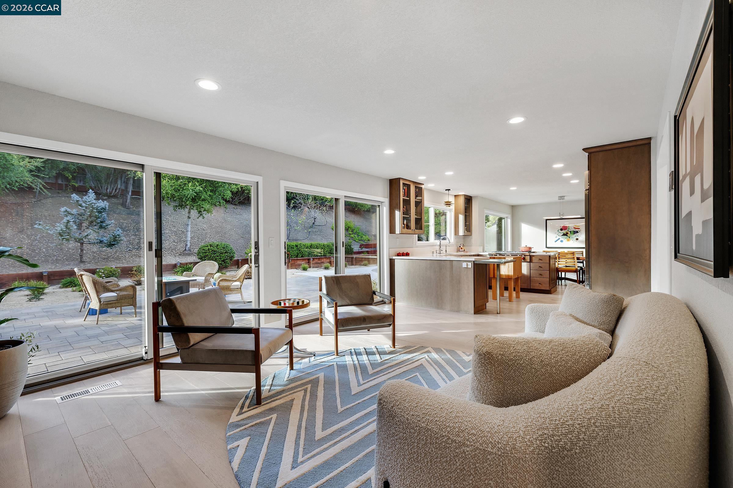 Detail Gallery Image 14 of 46 For 420 Pennington Pl, Danville,  CA 94526 - 5 Beds | 3 Baths