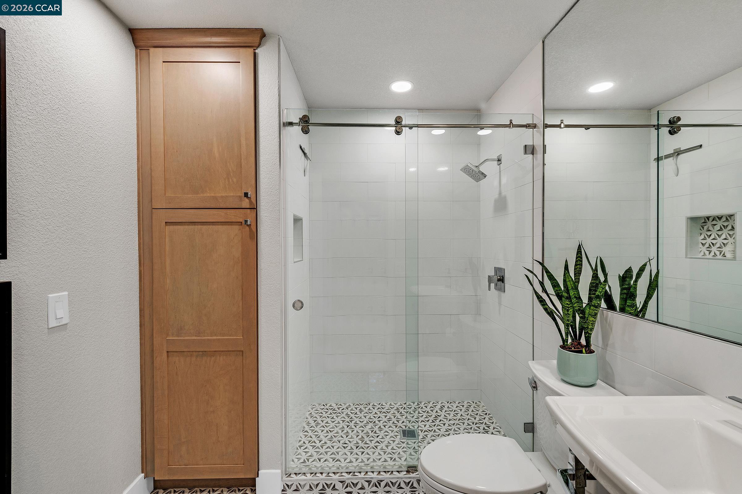 Detail Gallery Image 16 of 46 For 420 Pennington Pl, Danville,  CA 94526 - 5 Beds | 3 Baths