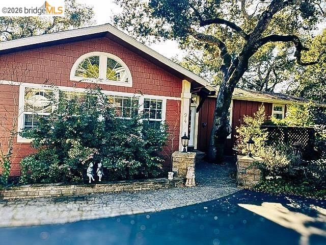 Front Image Thumbnail for EB41129357