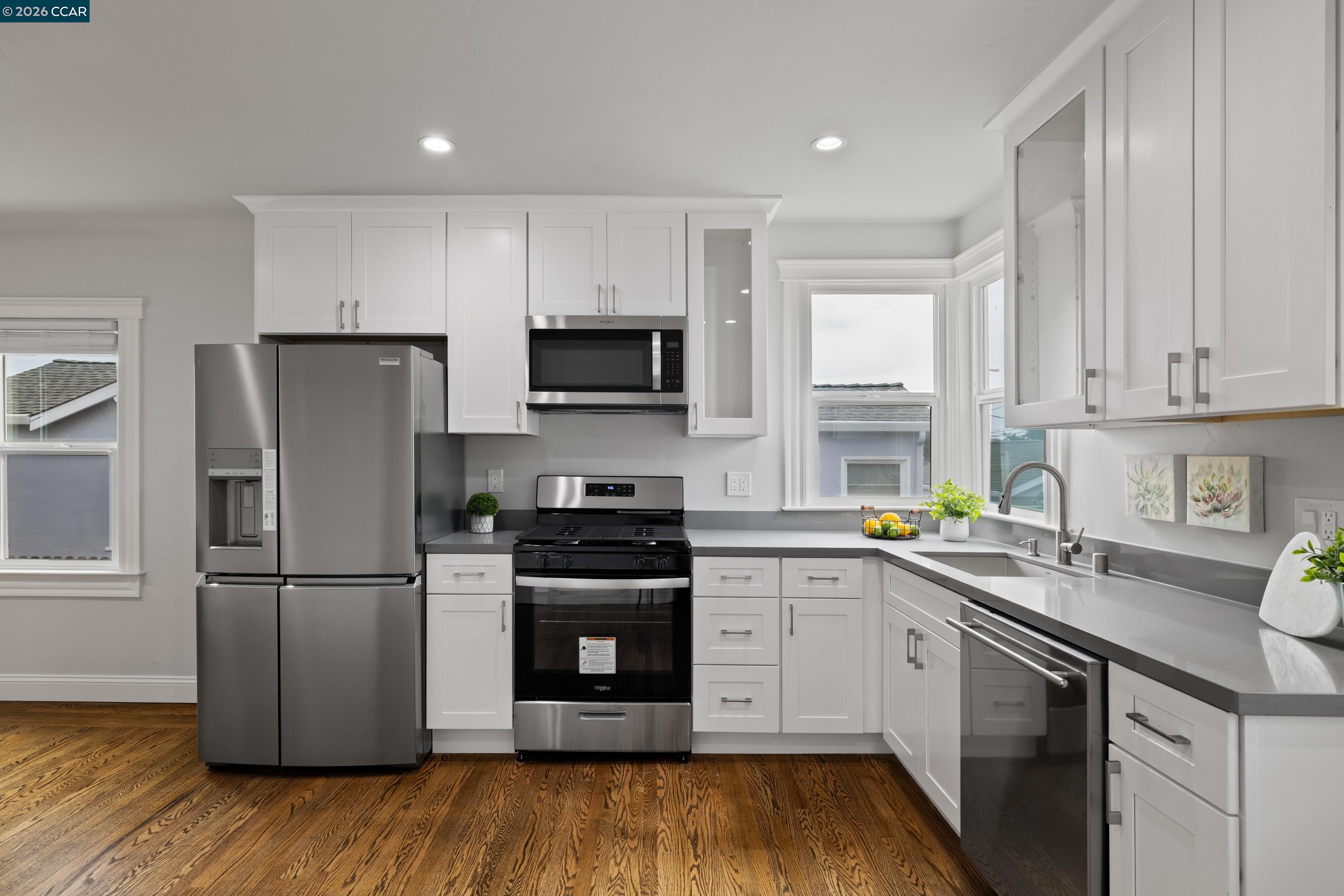 Detail Gallery Image 16 of 29 For 2039 Tennessee St, Vallejo,  CA 94590 - 3 Beds | 2 Baths