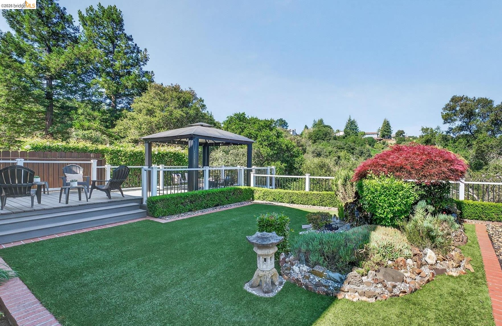 Detail Gallery Image 41 of 42 For 4963 Stoneridge Ct, Oakland,  CA 94605 - 3 Beds | 2/1 Baths