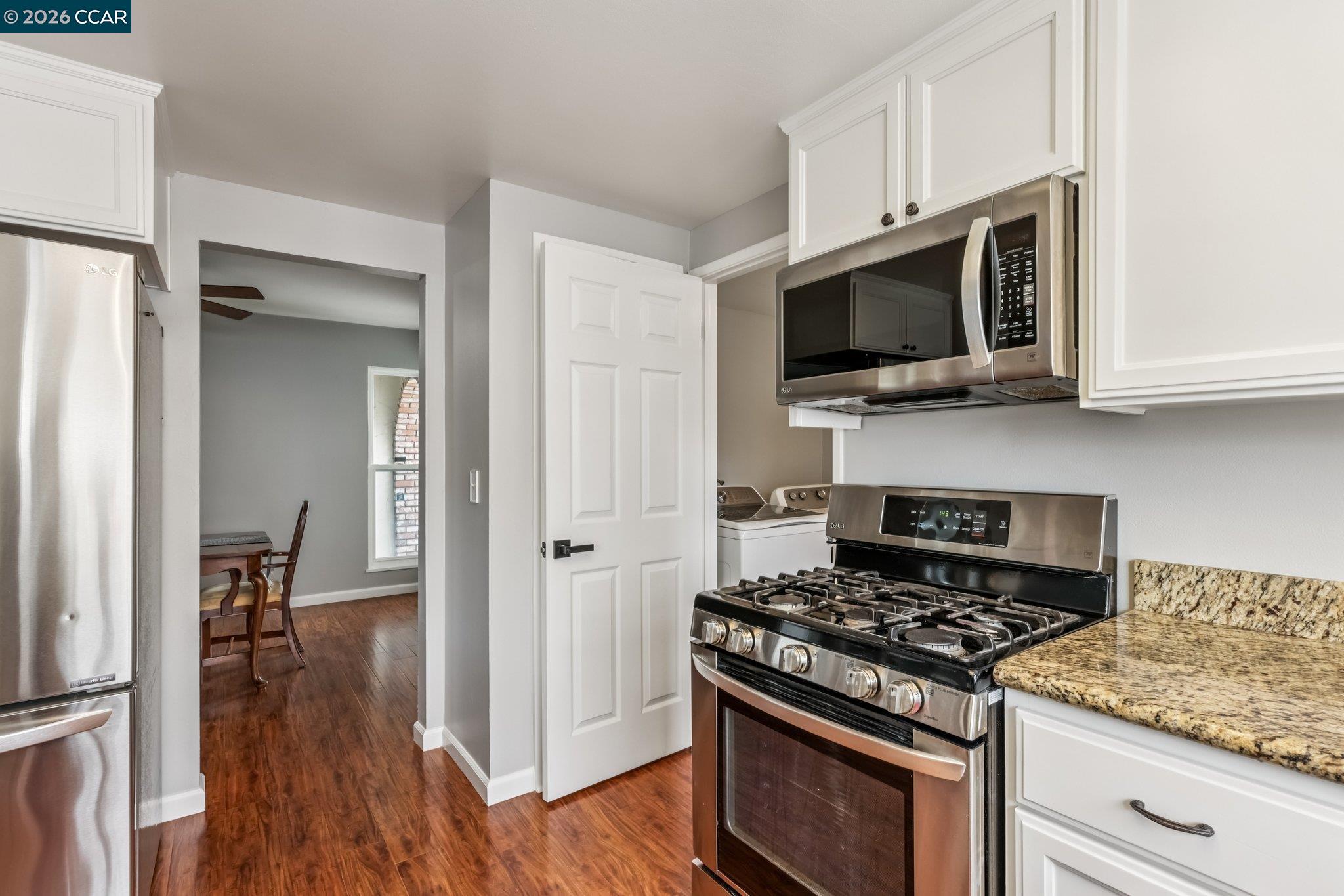 Detail Gallery Image 13 of 25 For 3162 Westbourne Dr, Antioch,  CA 94509 - 3 Beds | 3 Baths