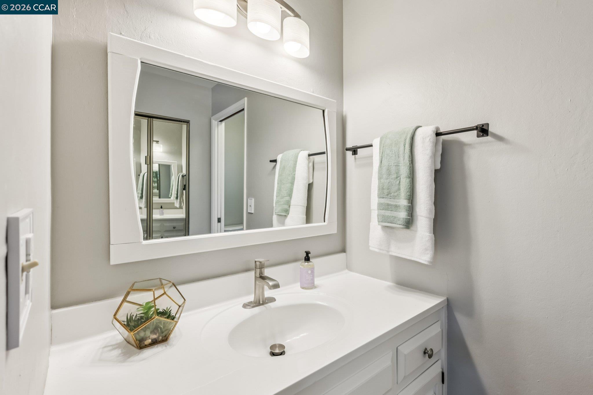 Detail Gallery Image 19 of 25 For 3162 Westbourne Dr, Antioch,  CA 94509 - 3 Beds | 3 Baths