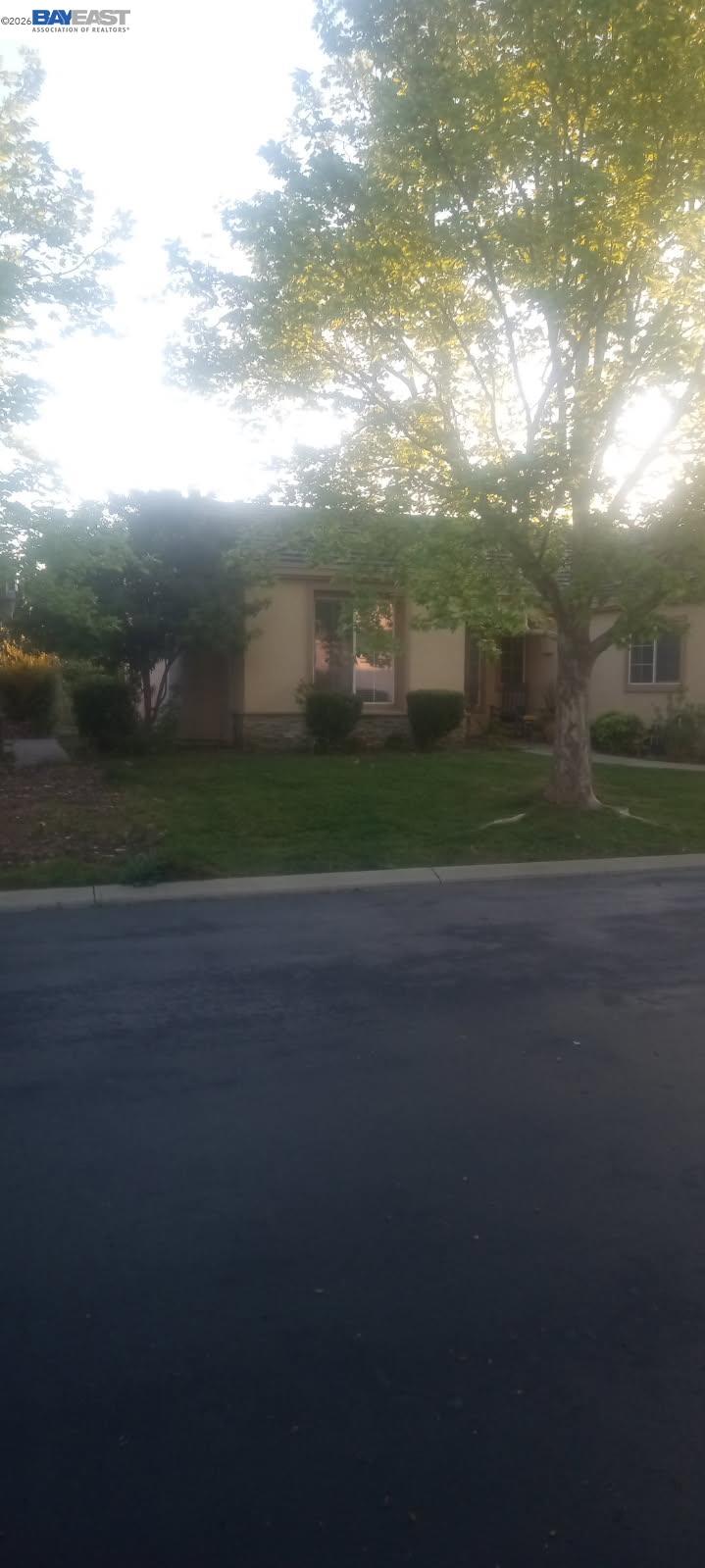 Detail Gallery Image 4 of 7 For 676 Turnberry Ter, Rio Vista,  CA 94571 - 2 Beds | 2 Baths