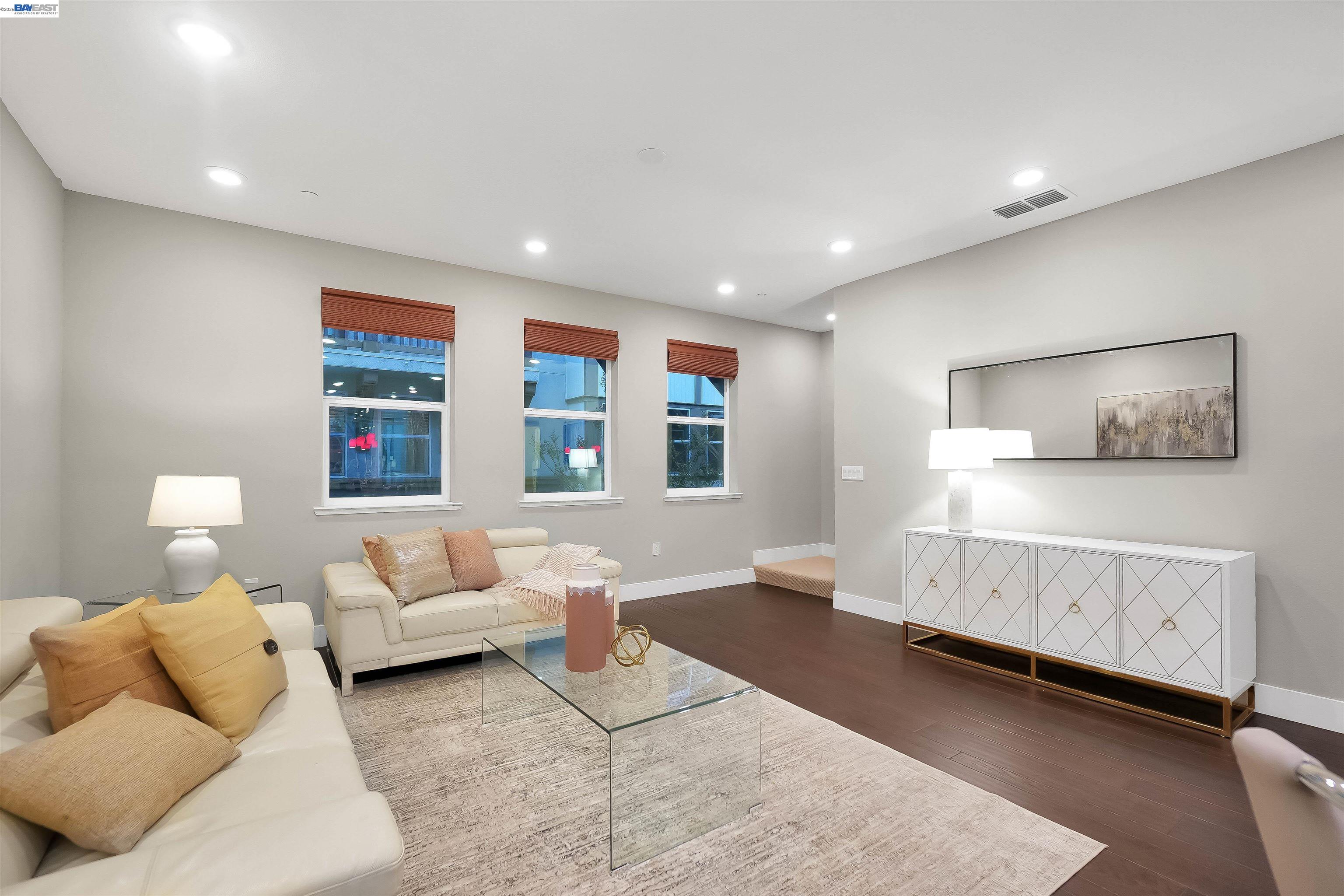 Photo #16: 41129363 Listing: Photo #16