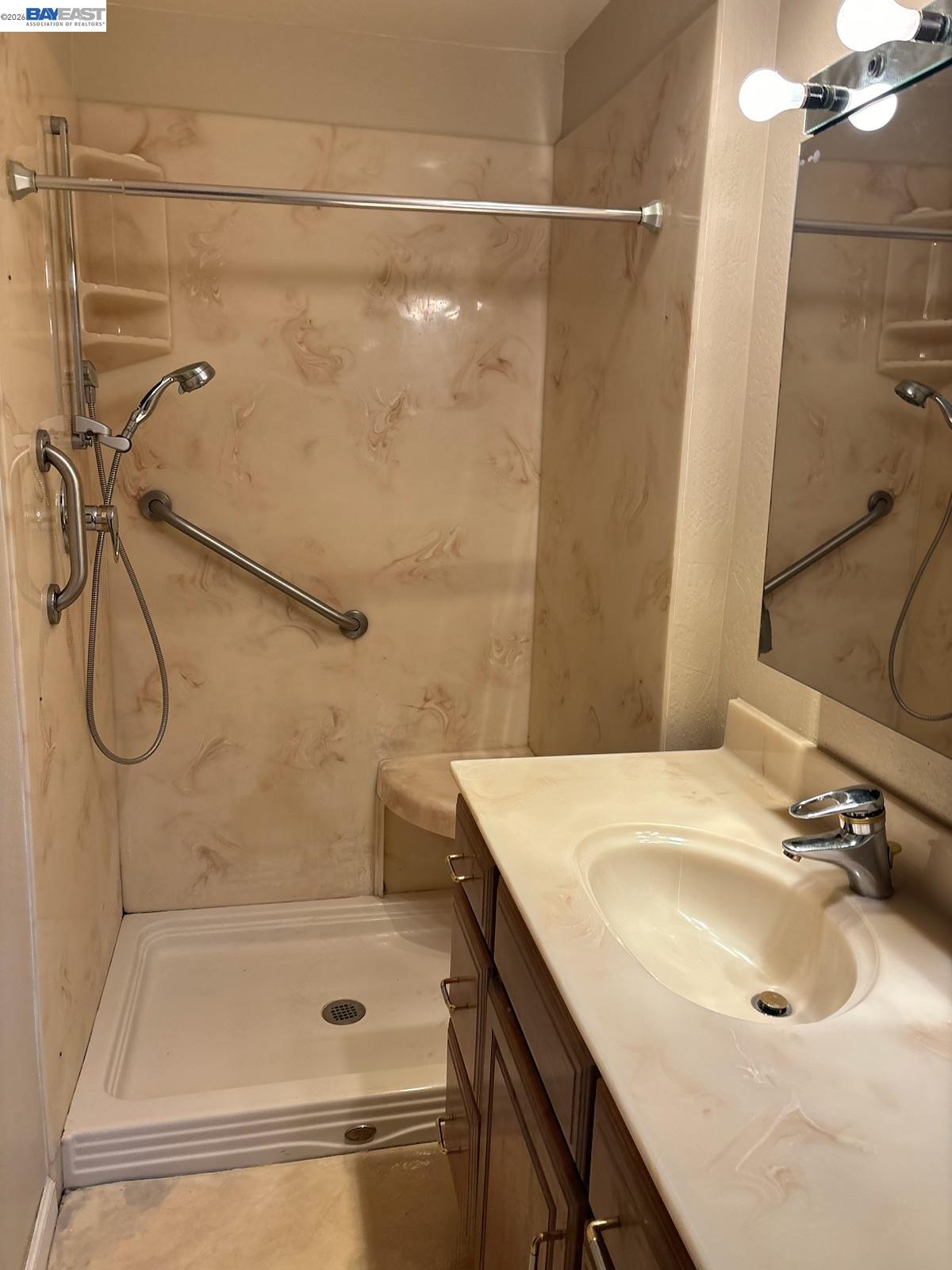 Detail Gallery Image 6 of 8 For 38125 Logan Dr, Fremont,  CA 94536 - 3 Beds | 2/1 Baths