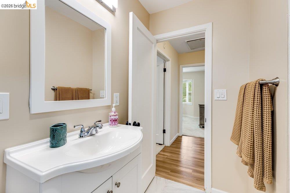 Detail Gallery Image 20 of 38 For 2020 Elinora Dr, Pleasant Hill,  CA 94523 - 3 Beds | 1 Baths