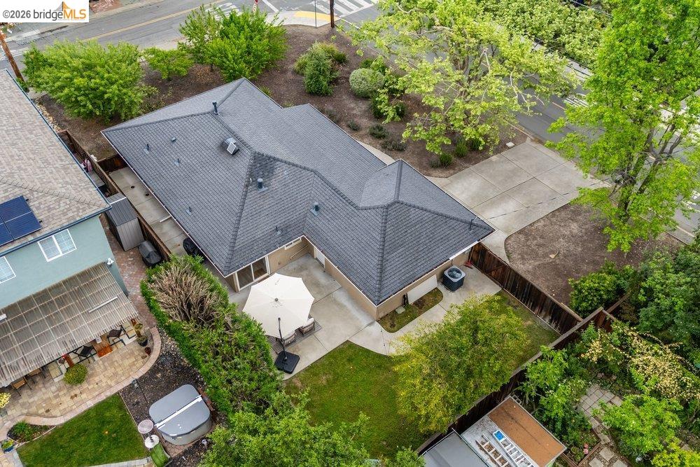 Detail Gallery Image 33 of 38 For 2020 Elinora Dr, Pleasant Hill,  CA 94523 - 3 Beds | 1 Baths