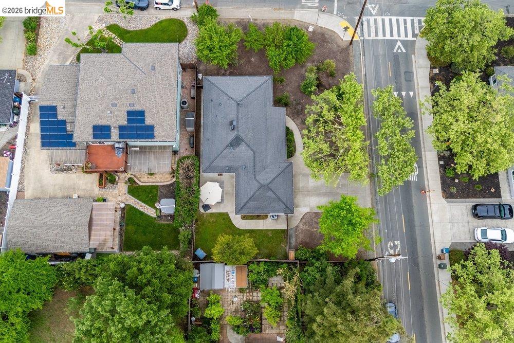 Detail Gallery Image 34 of 38 For 2020 Elinora Dr, Pleasant Hill,  CA 94523 - 3 Beds | 1 Baths