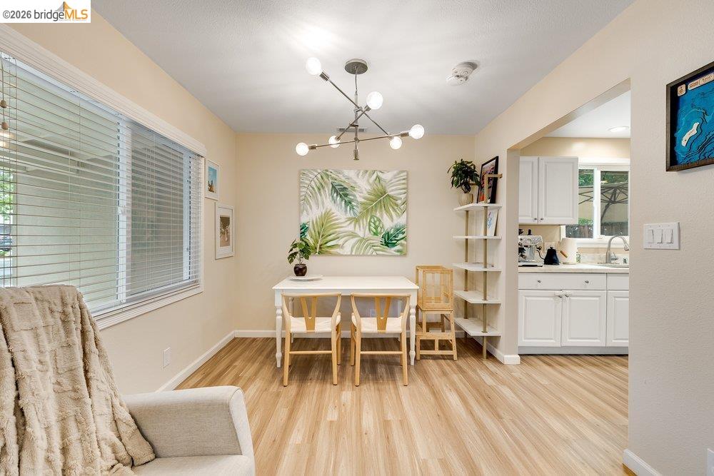 Detail Gallery Image 9 of 38 For 2020 Elinora Dr, Pleasant Hill,  CA 94523 - 3 Beds | 1 Baths