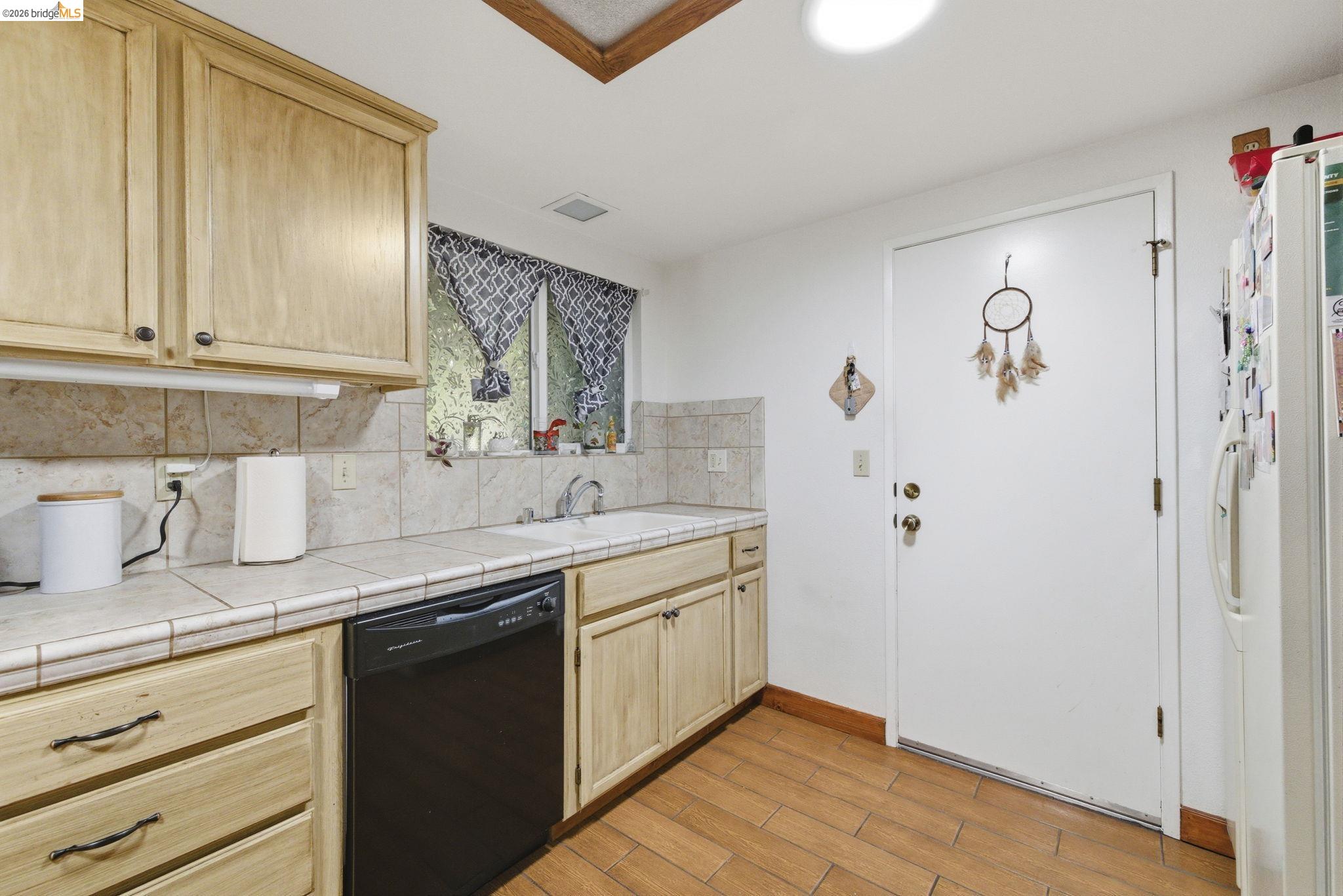 Detail Gallery Image 6 of 25 For 23685 Marble Quarry Rd #8,  Columbia,  CA 95310 - 3 Beds | 2 Baths