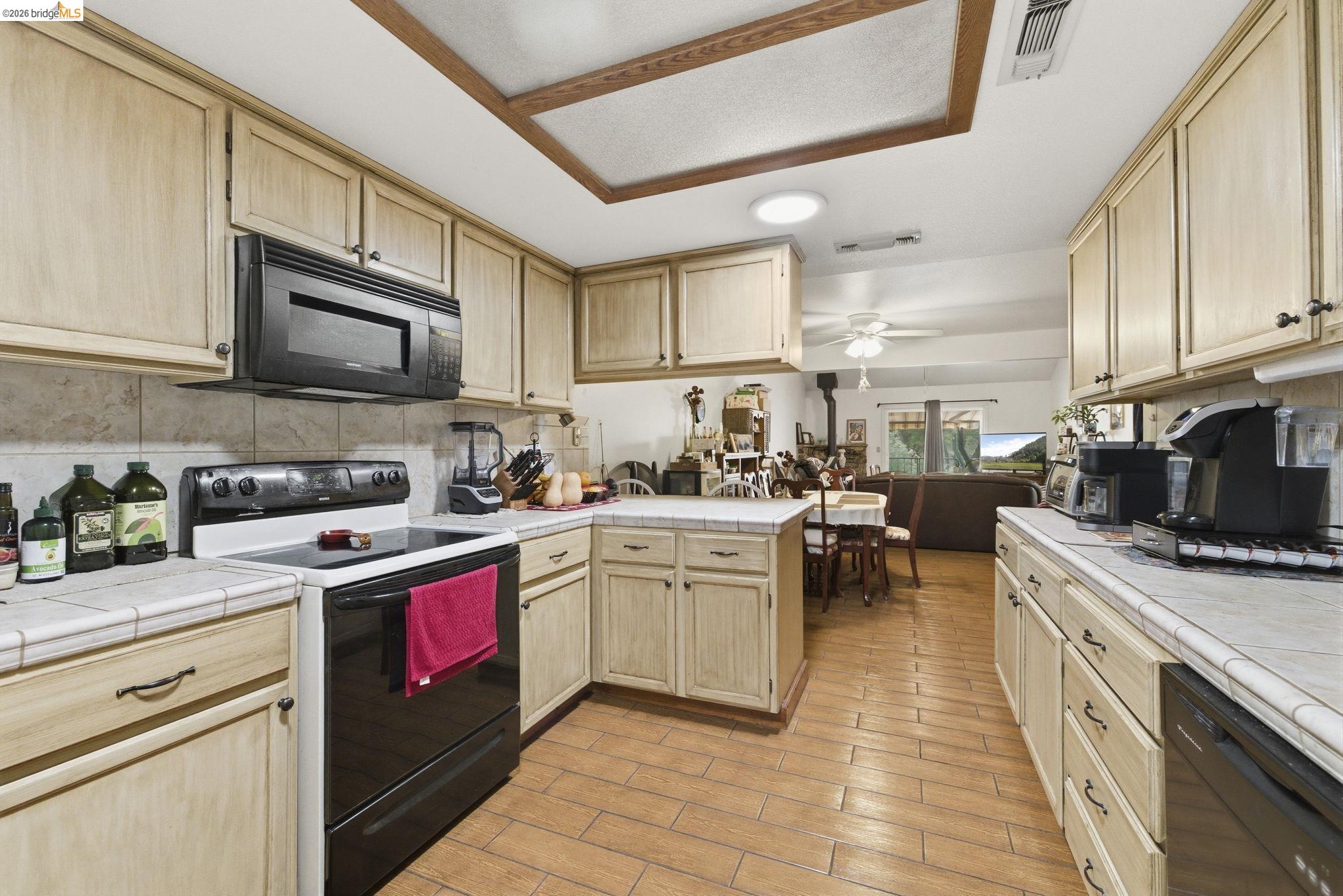 Detail Gallery Image 7 of 25 For 23685 Marble Quarry Rd #8,  Columbia,  CA 95310 - 3 Beds | 2 Baths