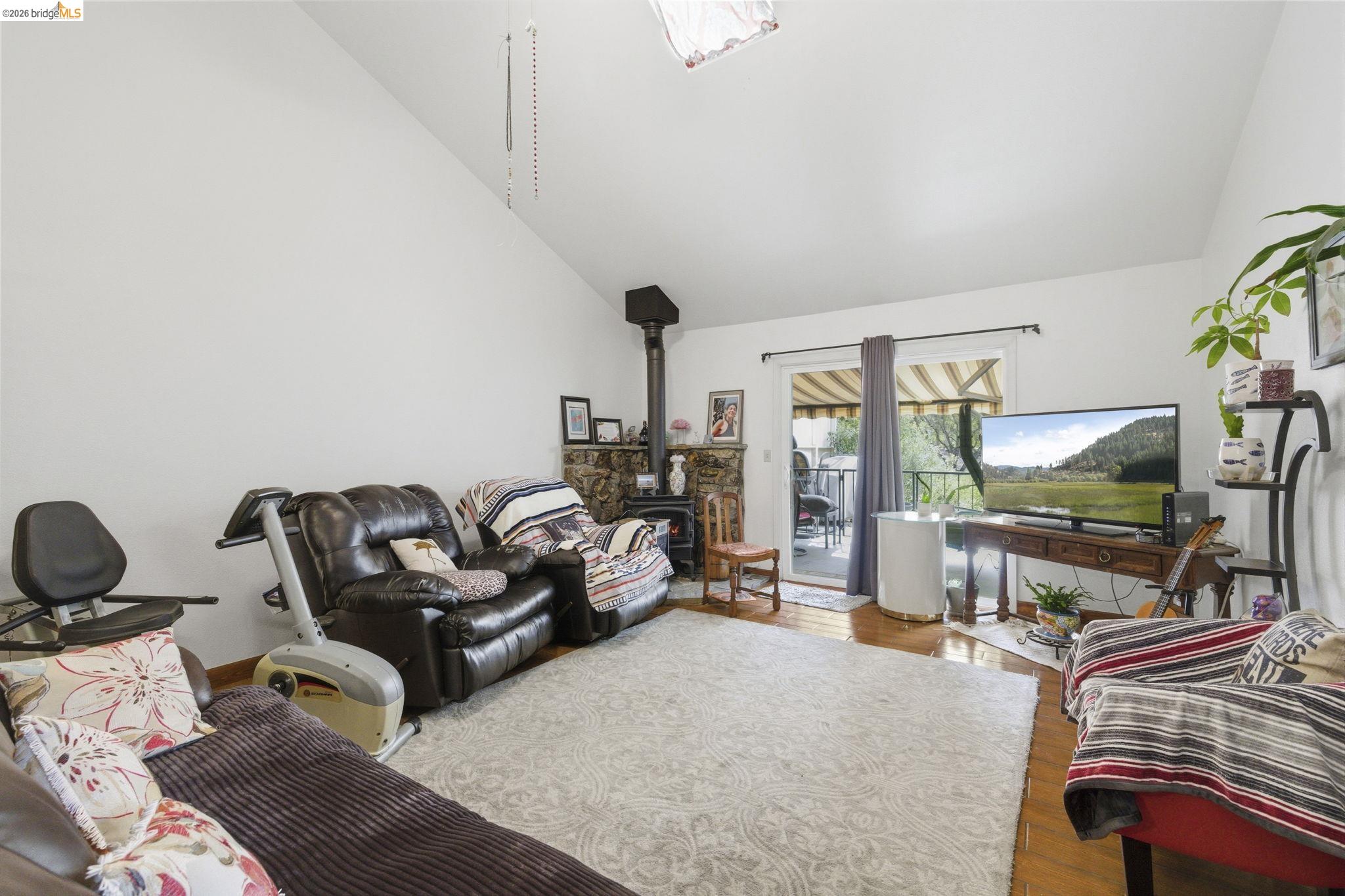 Detail Gallery Image 9 of 25 For 23685 Marble Quarry Rd #8,  Columbia,  CA 95310 - 3 Beds | 2 Baths