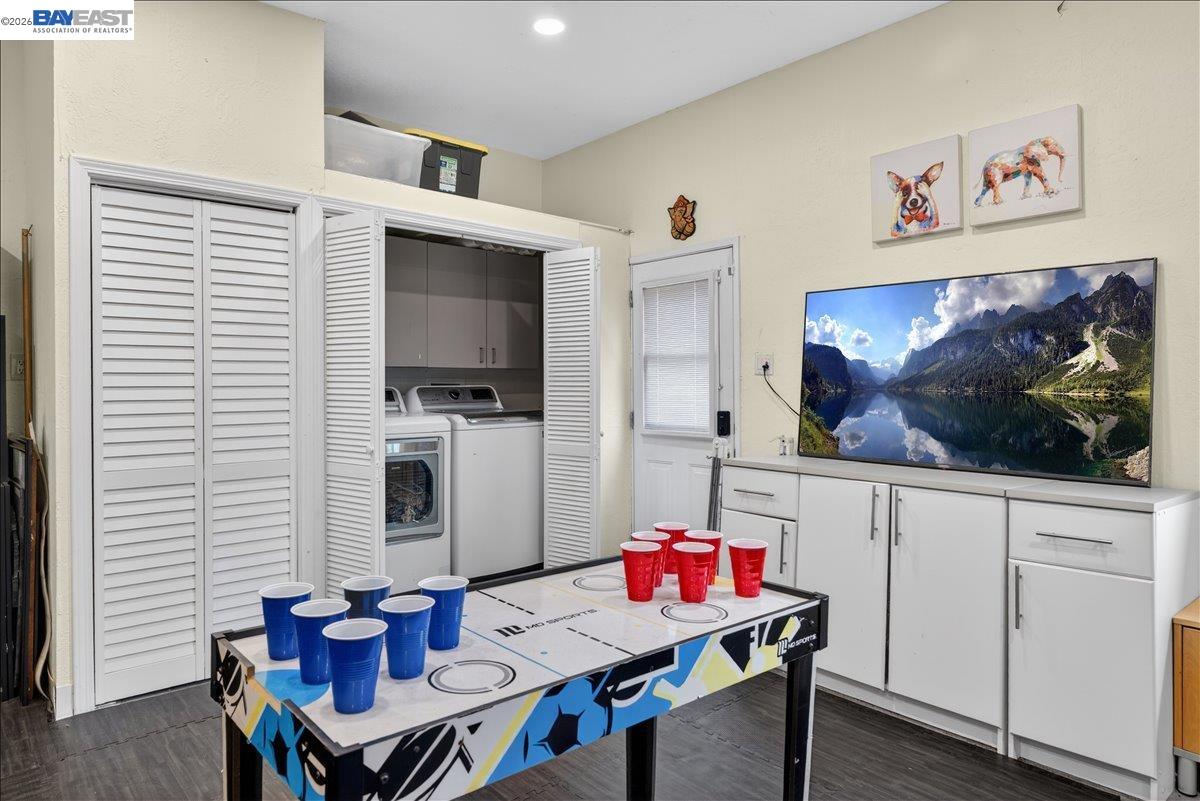 Detail Gallery Image 30 of 35 For 6168 Inglewood Dr, Pleasanton,  CA 94588 - 3 Beds | 2 Baths