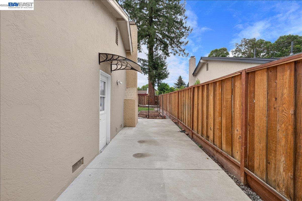 Detail Gallery Image 31 of 35 For 6168 Inglewood Dr, Pleasanton,  CA 94588 - 3 Beds | 2 Baths
