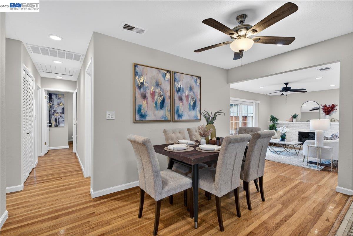 Detail Gallery Image 9 of 35 For 6168 Inglewood Dr, Pleasanton,  CA 94588 - 3 Beds | 2 Baths