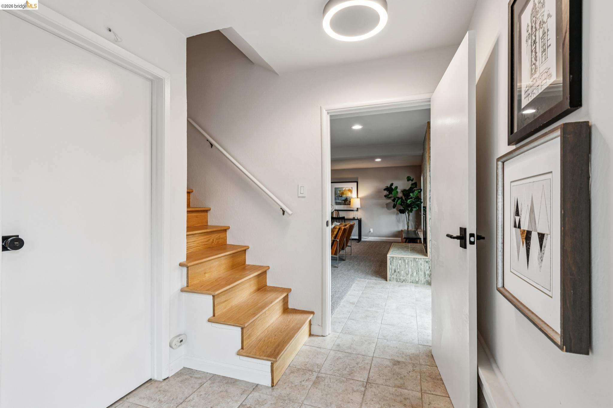 Detail Gallery Image 23 of 60 For 341 Rishell Dr, Oakland,  CA 94619 - 3 Beds | 2/1 Baths