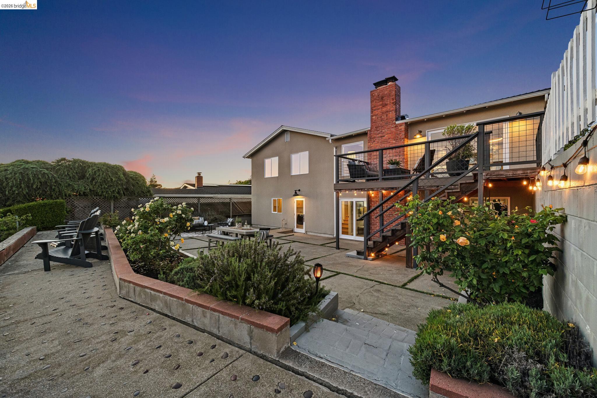 Detail Gallery Image 47 of 60 For 341 Rishell Dr, Oakland,  CA 94619 - 3 Beds | 2/1 Baths