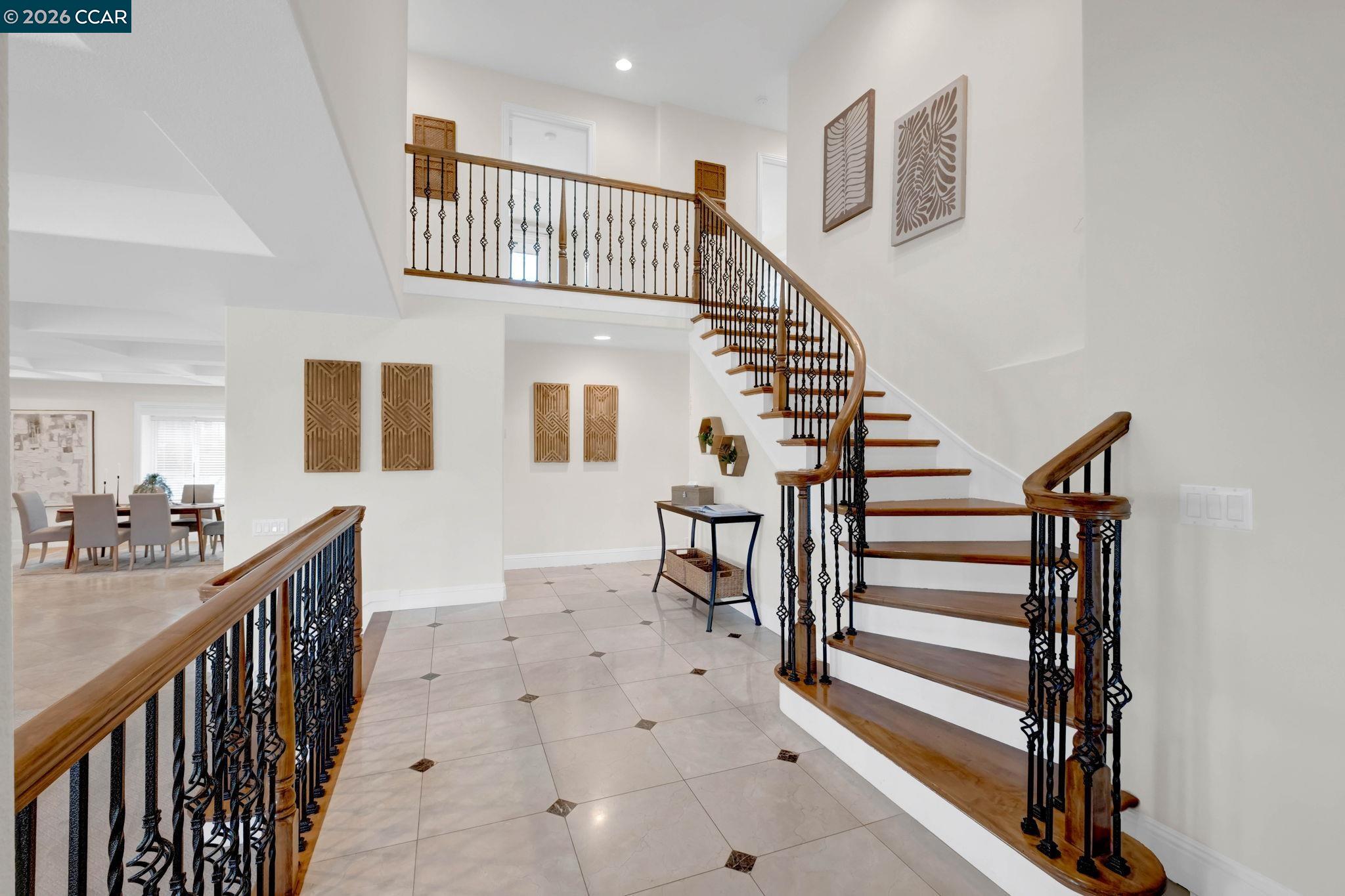 367 Mt Washington Way, Clayton, CA, 94517