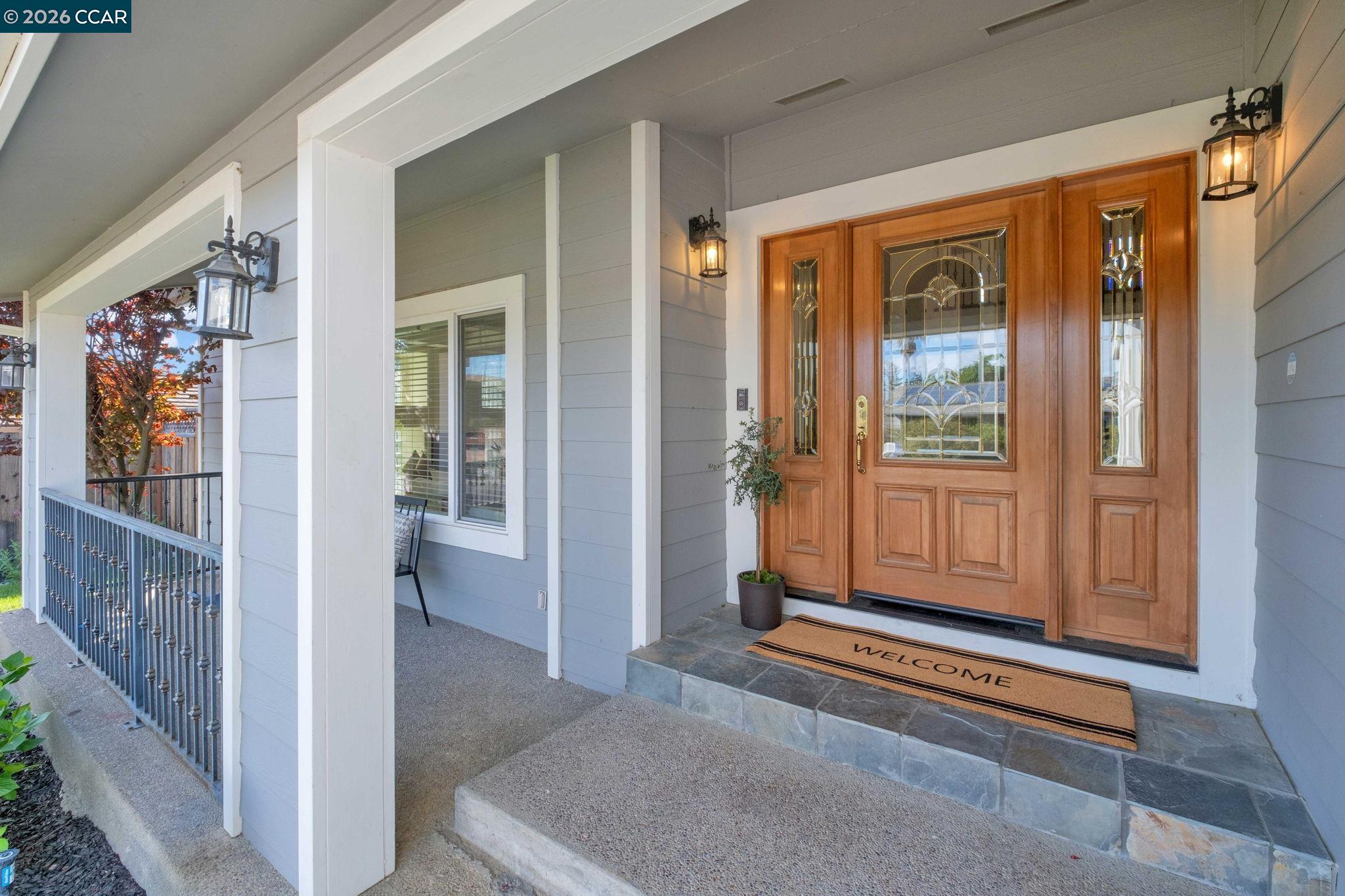 Detail Gallery Image 4 of 52 For 367 Mt Washington Way, Clayton,  CA 94517 - 4 Beds | 4 Baths