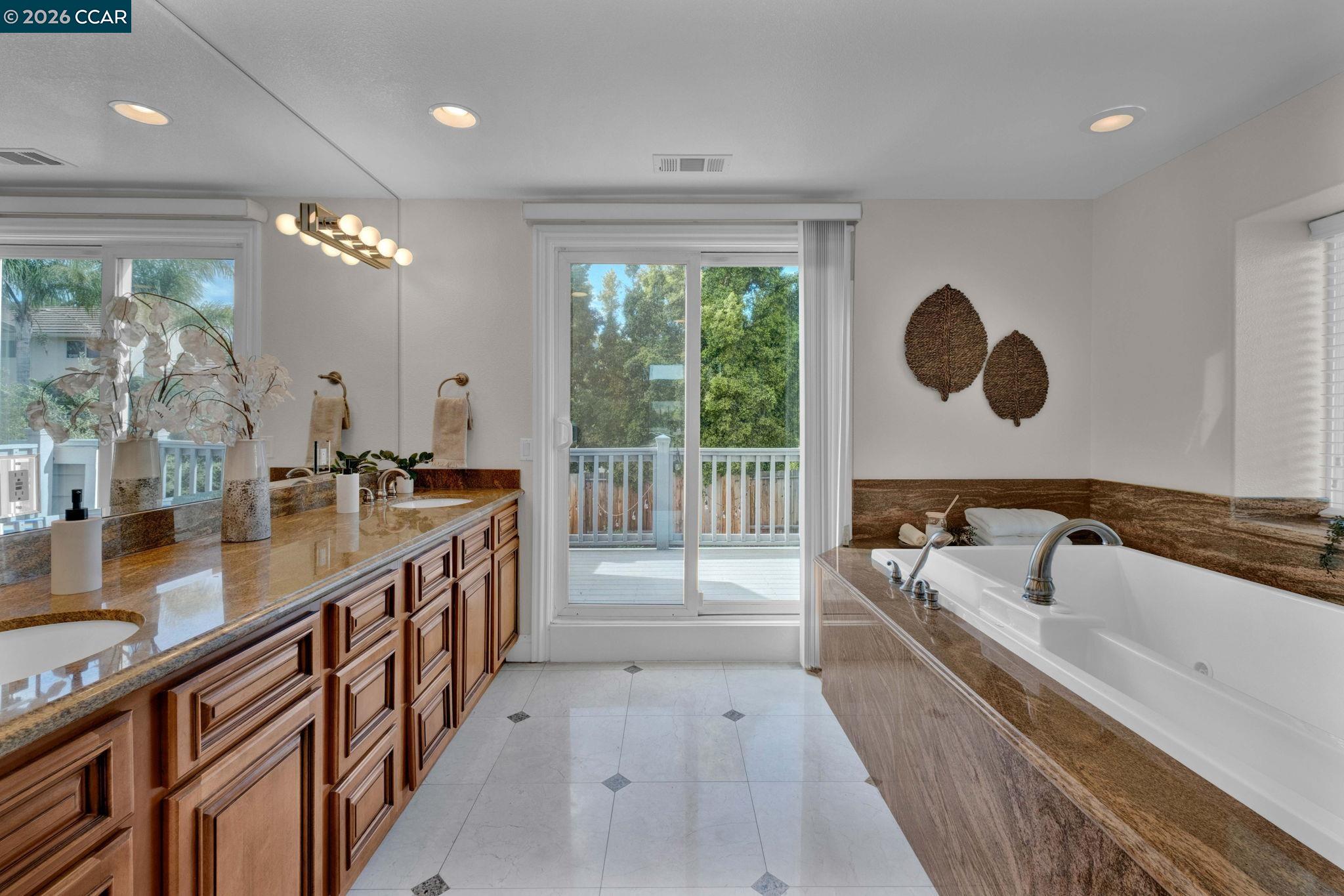 367 Mt Washington Way, Clayton, CA, 94517