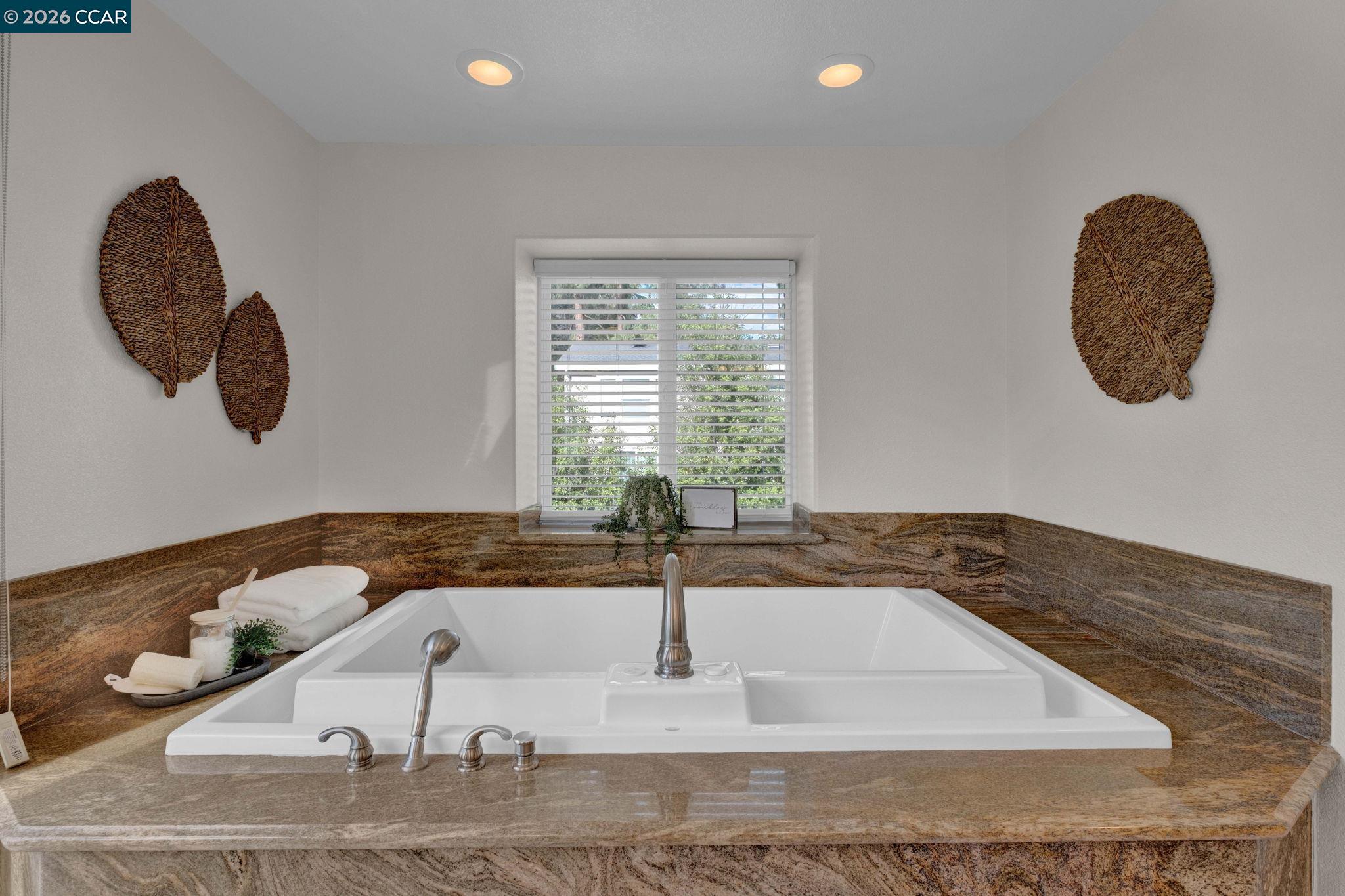 367 Mt Washington Way, Clayton, CA, 94517