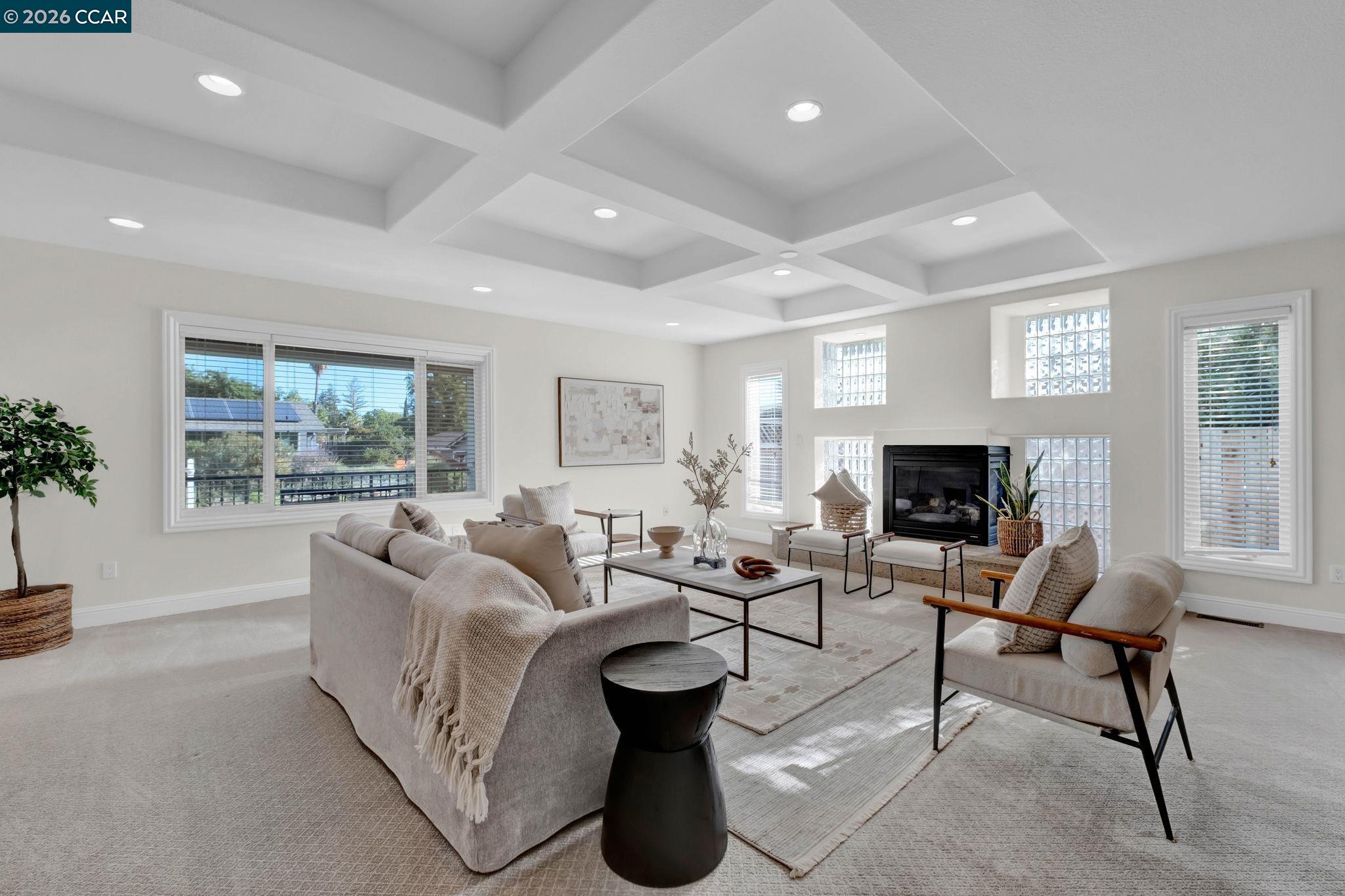 367 Mt Washington Way, Clayton, CA, 94517