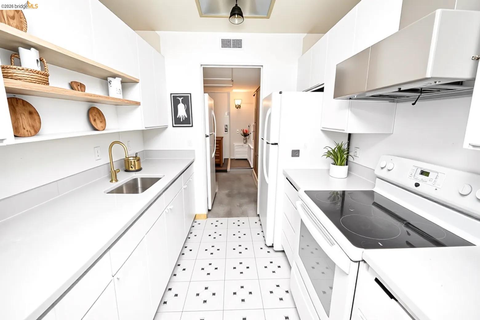 Photo #16: 41129378 Listing: Photo #16