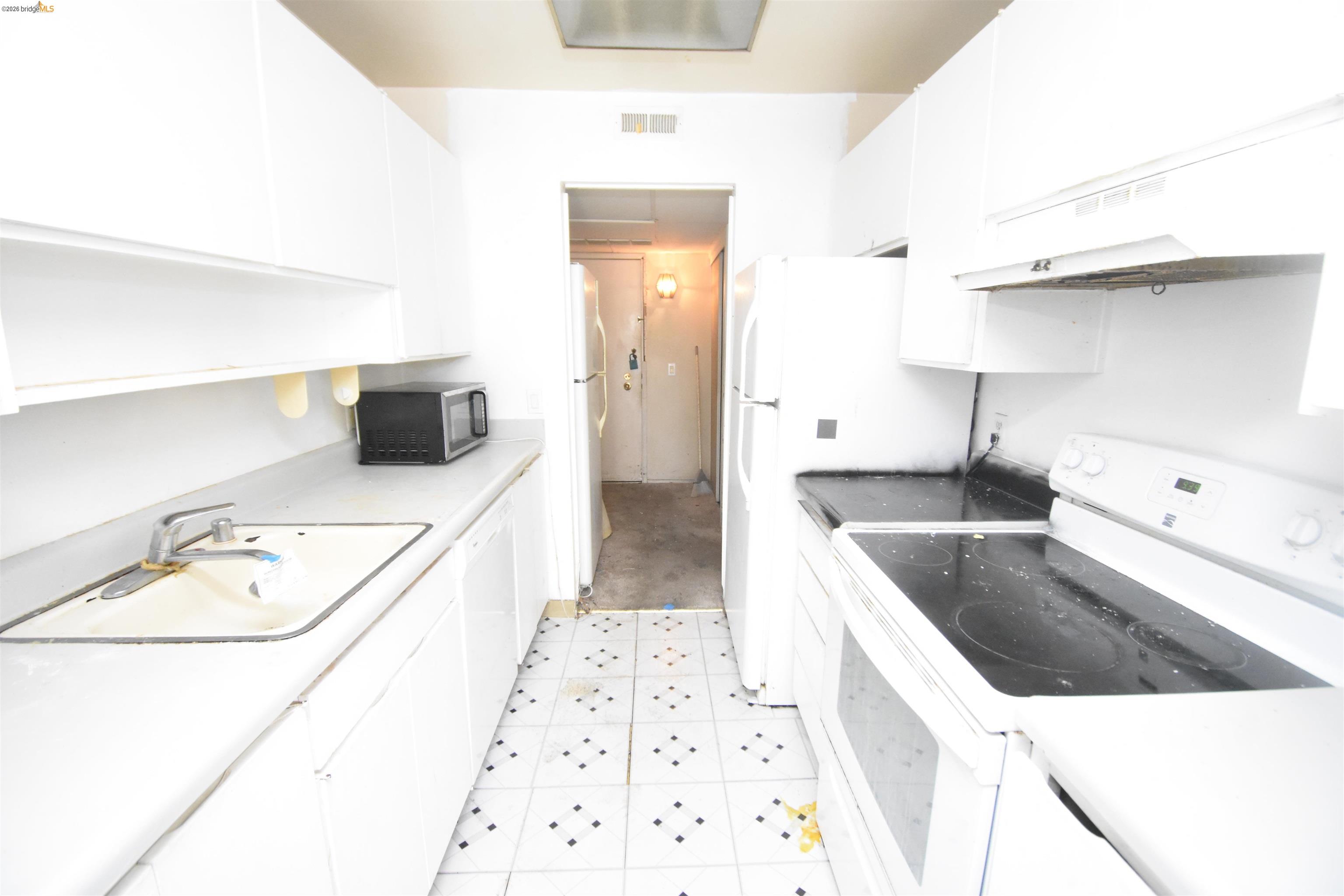 Photo #17: 41129378 Listing: Photo #17