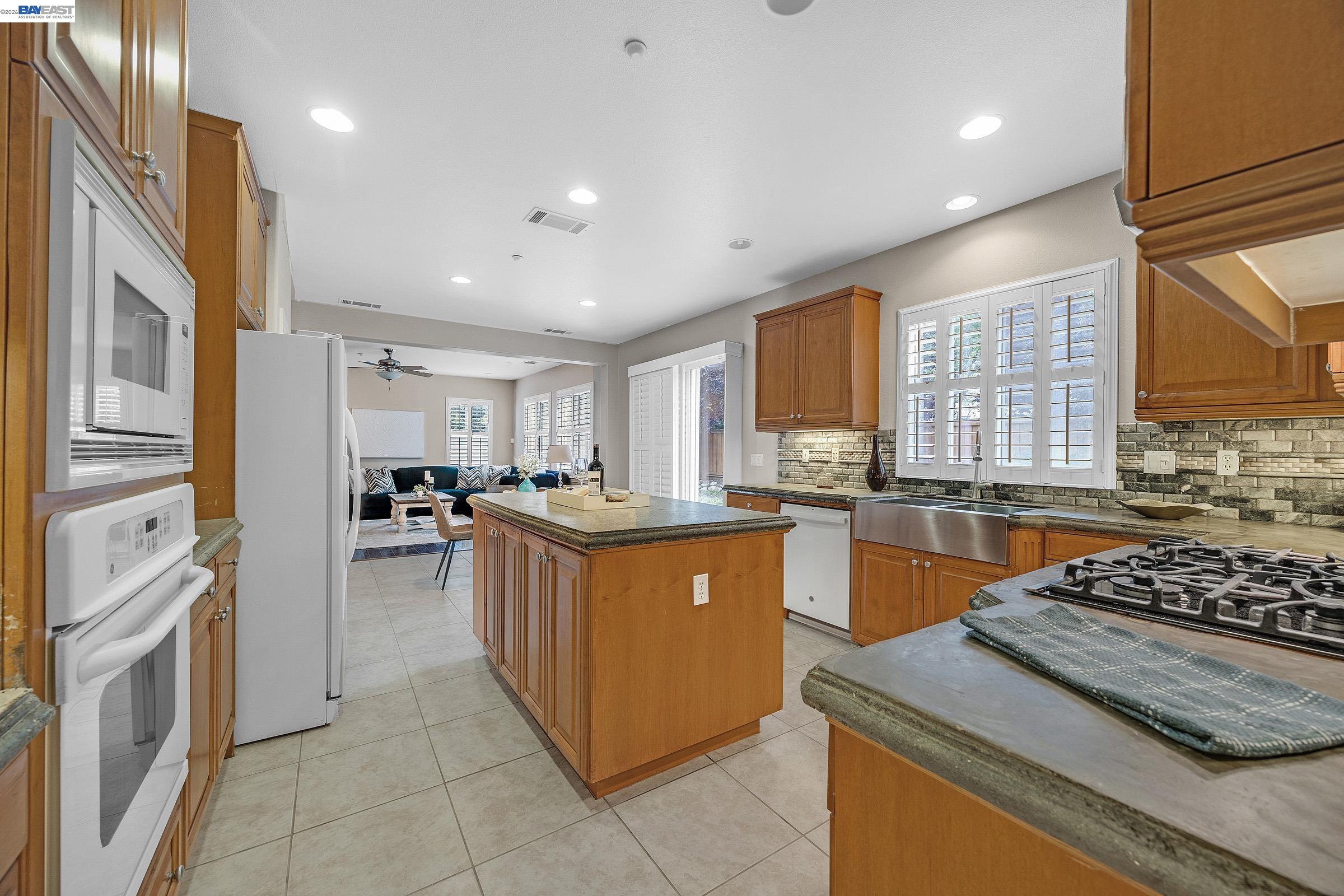 Detail Gallery Image 20 of 60 For 1869 Tarragon Dr, Brentwood,  CA 94513 - 5 Beds | 4 Baths