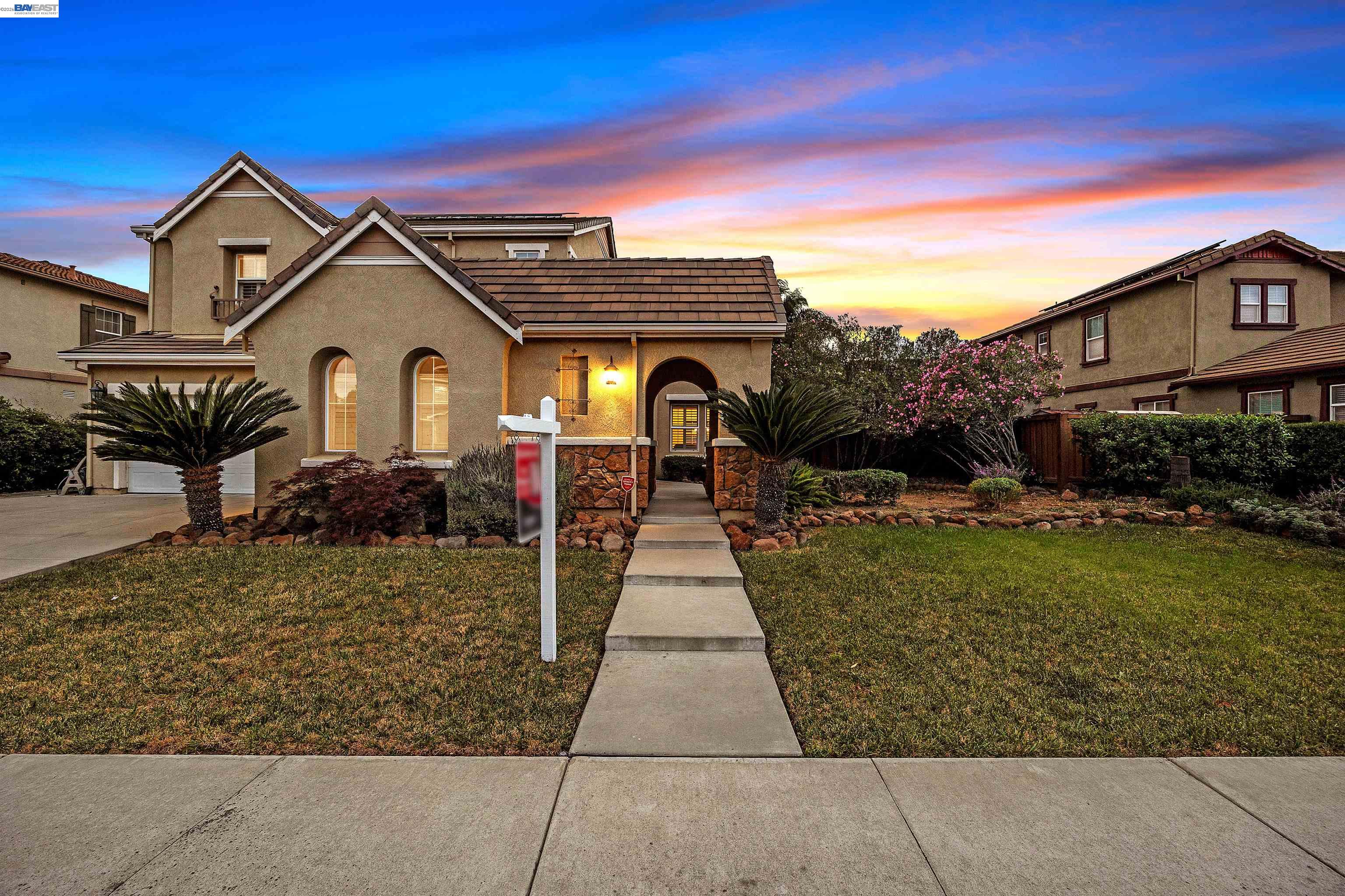 Detail Gallery Image 6 of 60 For 1869 Tarragon Dr, Brentwood,  CA 94513 - 5 Beds | 4 Baths