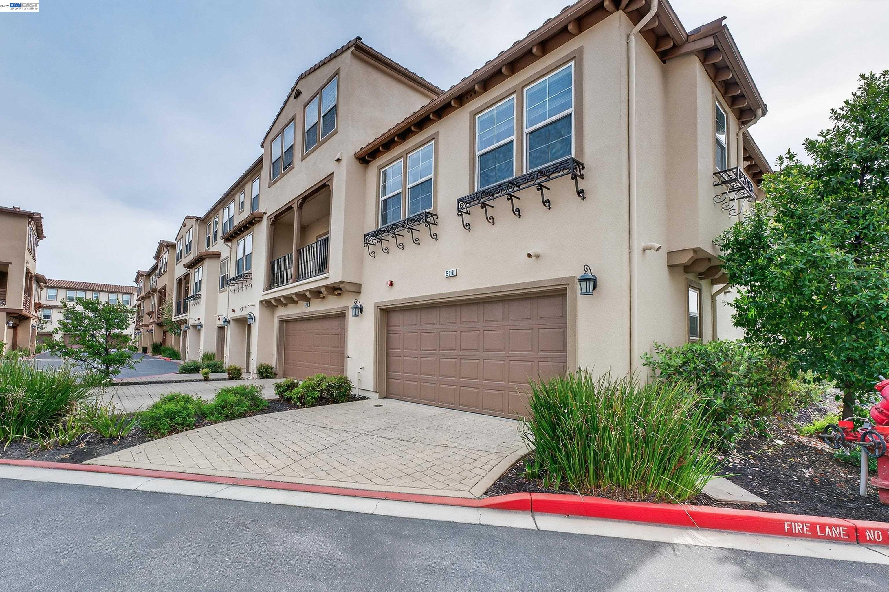 Detail Gallery Image 2 of 54 For 538 Citadelle Ln, San Jose,  CA 95116 - 3 Beds | 2/1 Baths