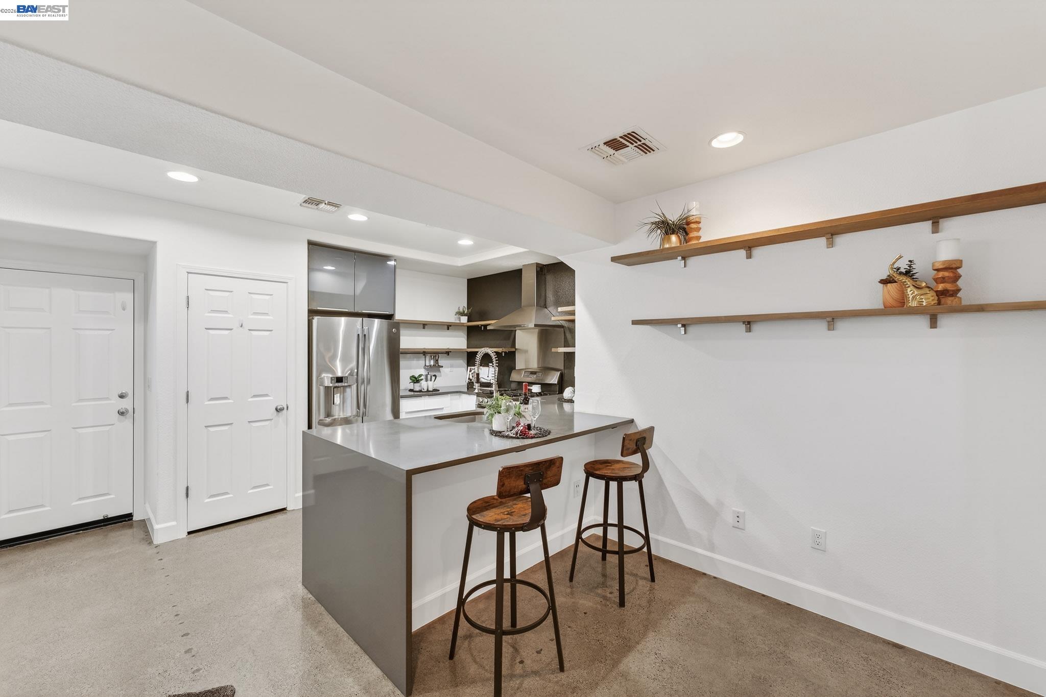 Detail Gallery Image 20 of 54 For 538 Citadelle Ln, San Jose,  CA 95116 - 3 Beds | 2/1 Baths