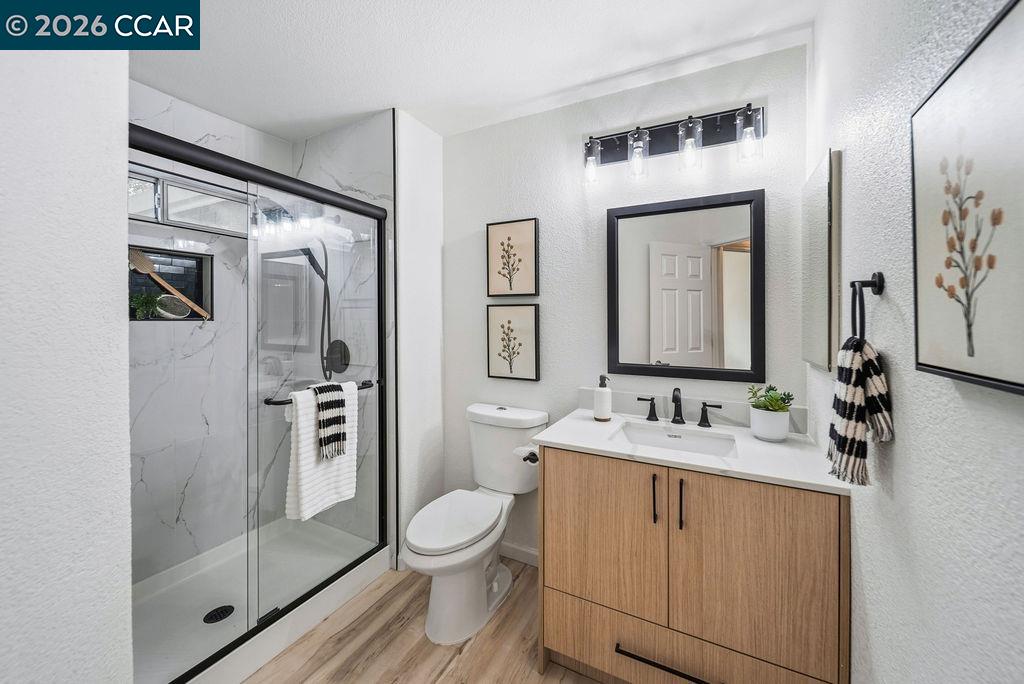 Detail Gallery Image 17 of 51 For 1520 Thistle Ct, Oakley,  CA 94561 - 5 Beds | 3 Baths