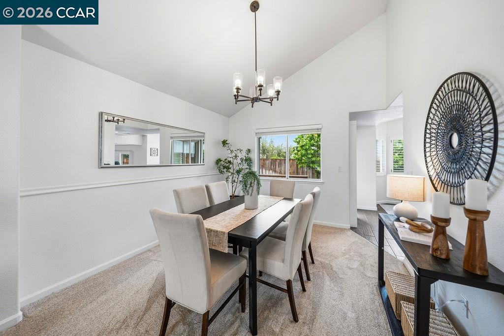 Detail Gallery Image 8 of 51 For 1520 Thistle Ct, Oakley,  CA 94561 - 5 Beds | 3 Baths