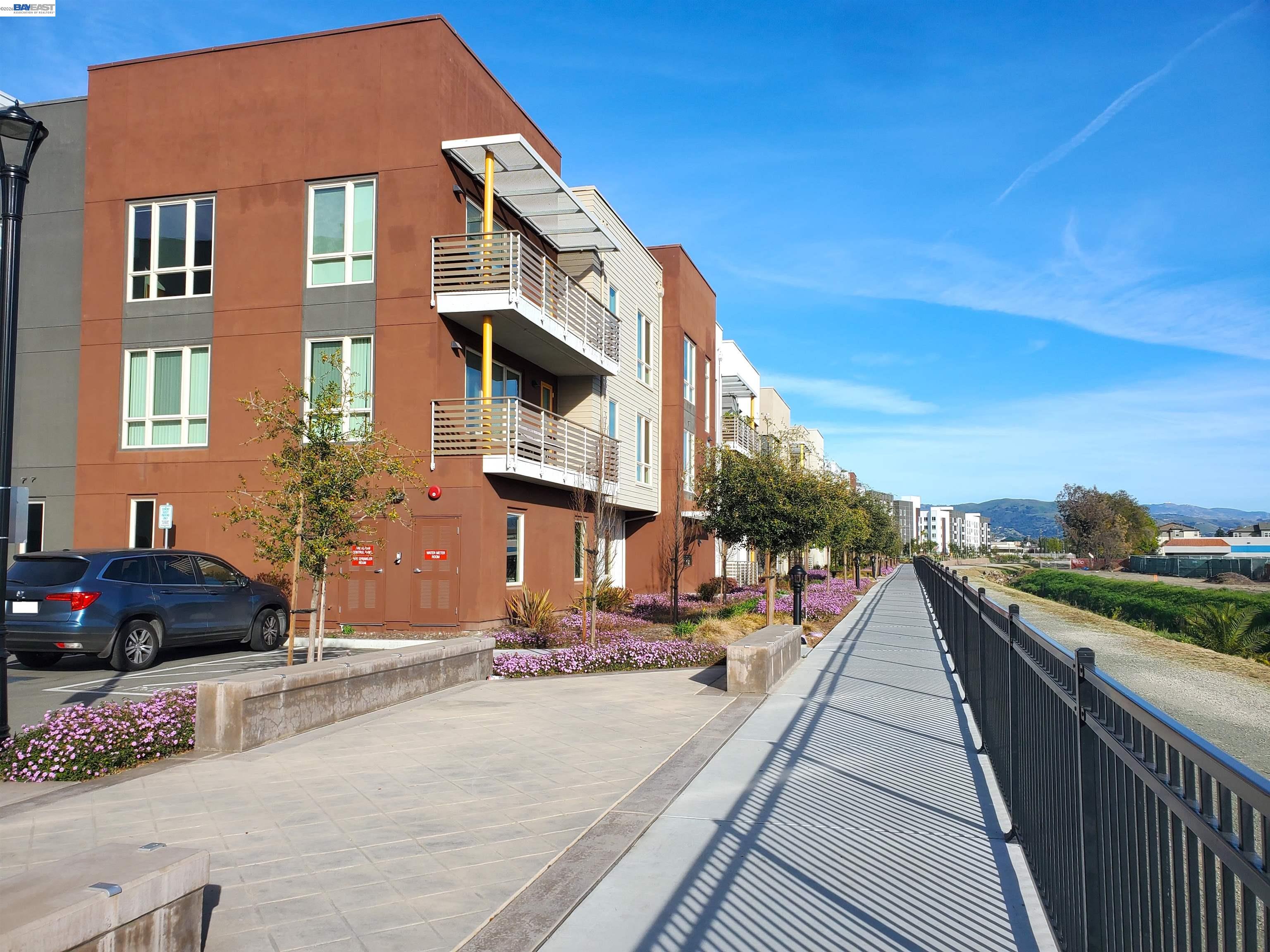 Detail Gallery Image 39 of 51 For 1625 Delano St #31,  Milpitas,  CA 95035 - 3 Beds | 2/1 Baths