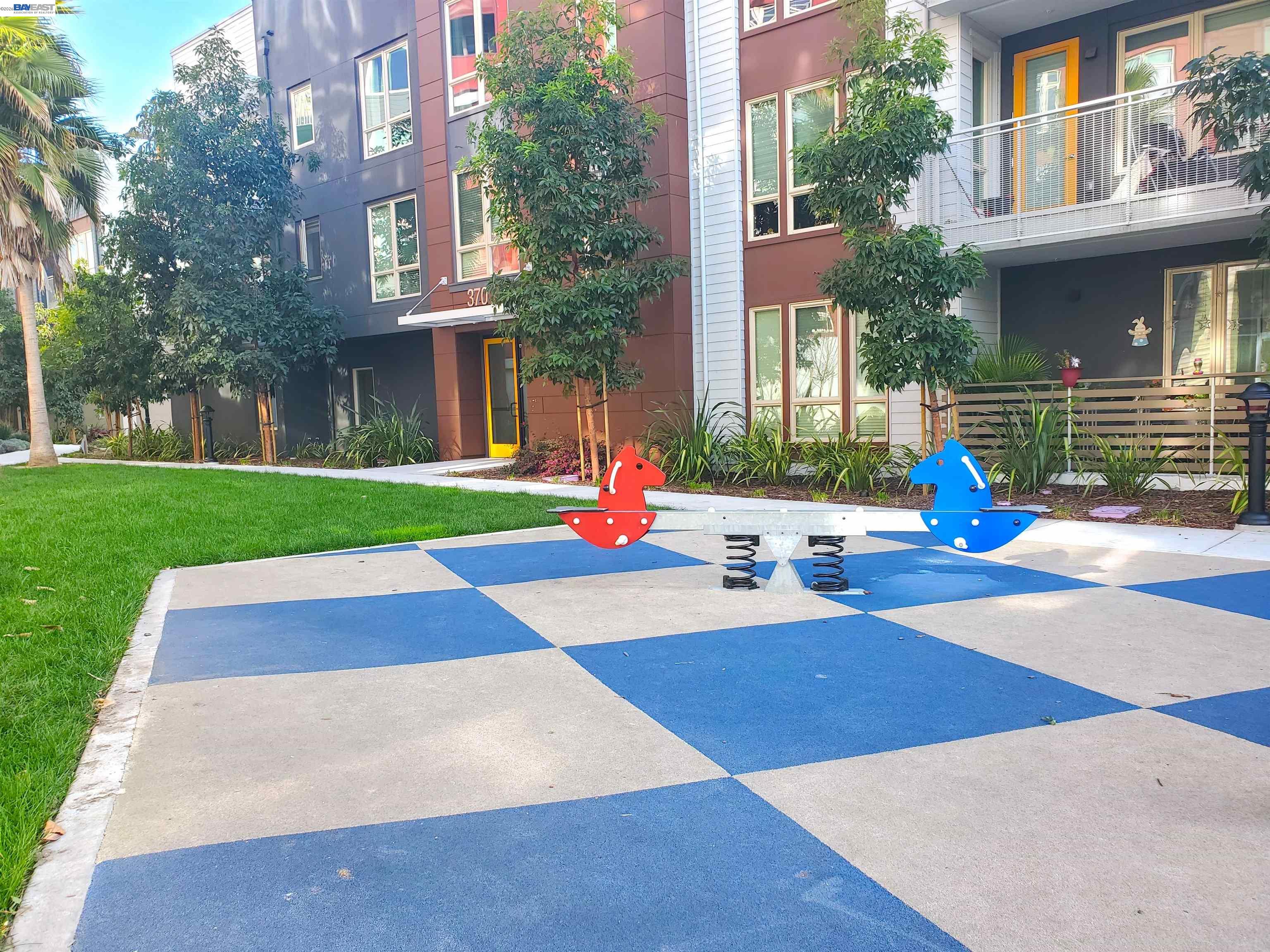 Detail Gallery Image 44 of 51 For 1625 Delano St #31,  Milpitas,  CA 95035 - 3 Beds | 2/1 Baths