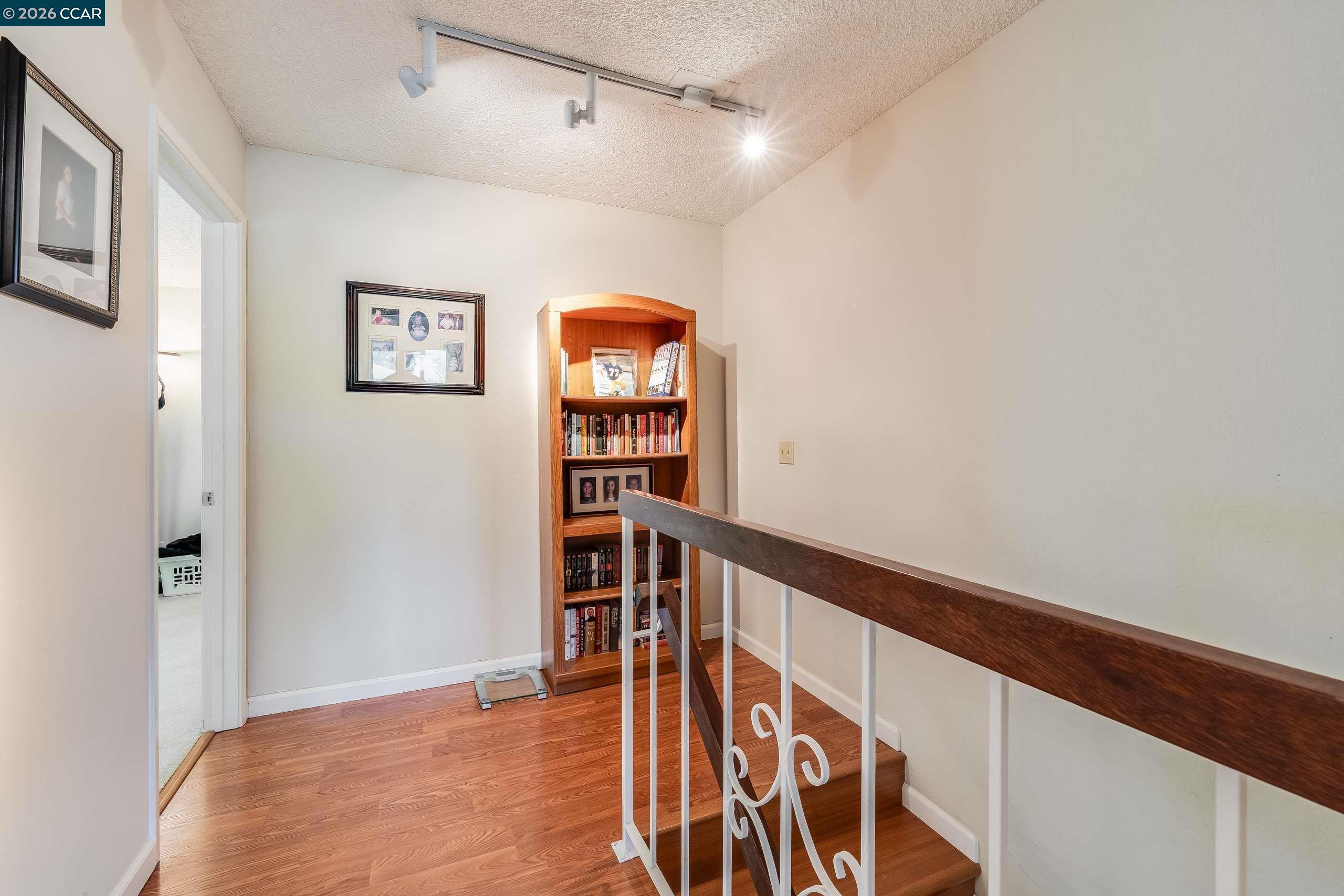 131 Ironwood, Oakland, CA, 94605