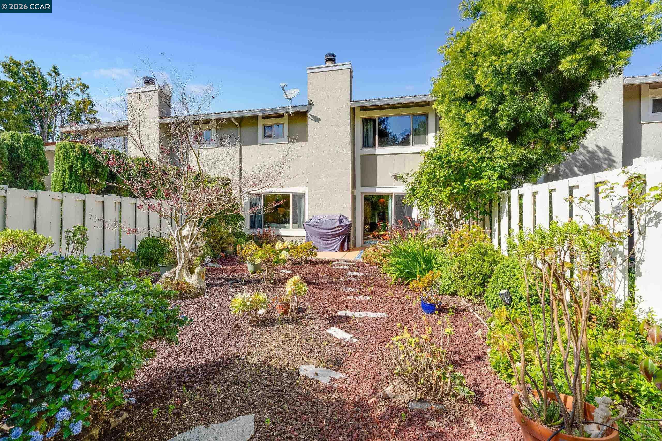 131 Ironwood, Oakland, CA, 94605