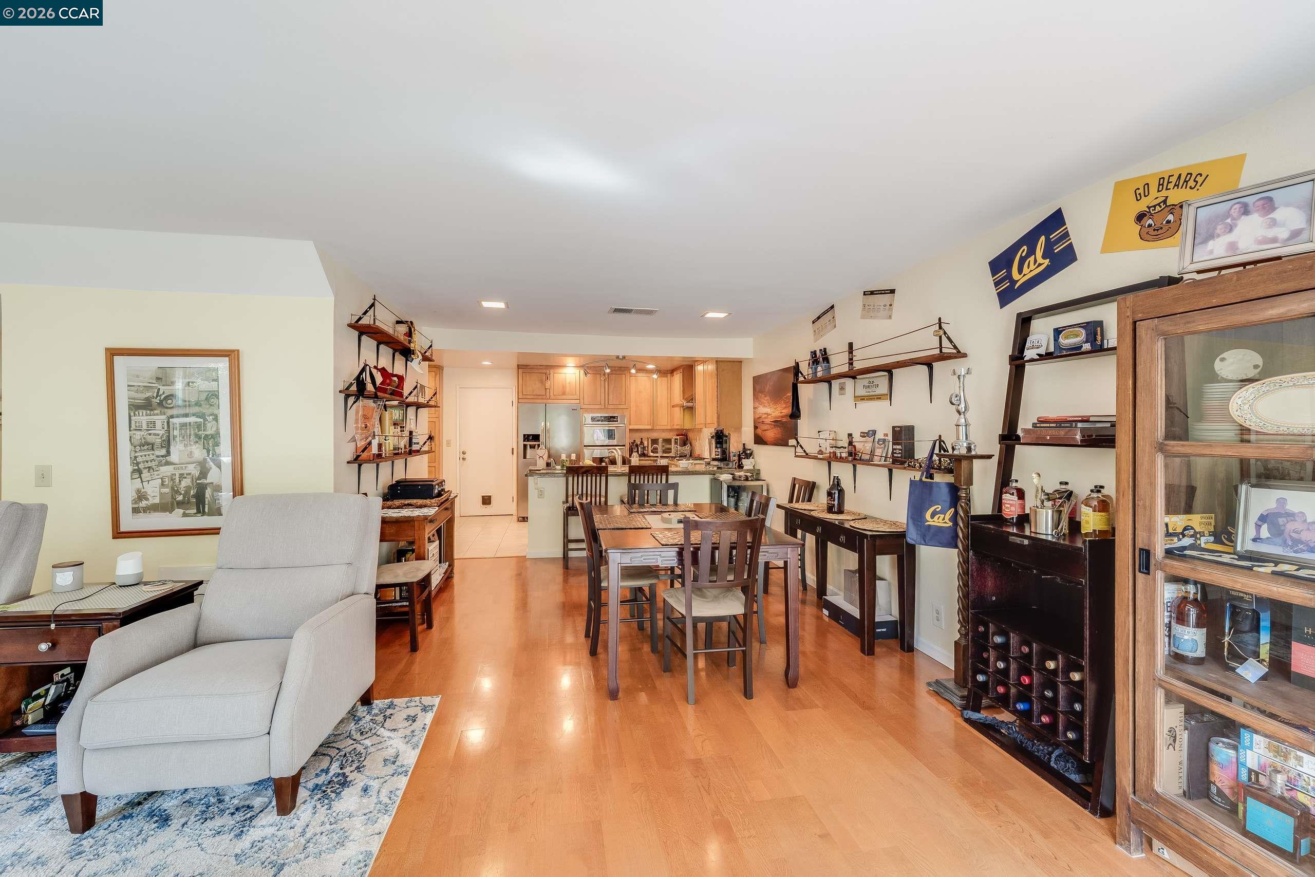 Photo #10: 41129395 Listing: Photo #10